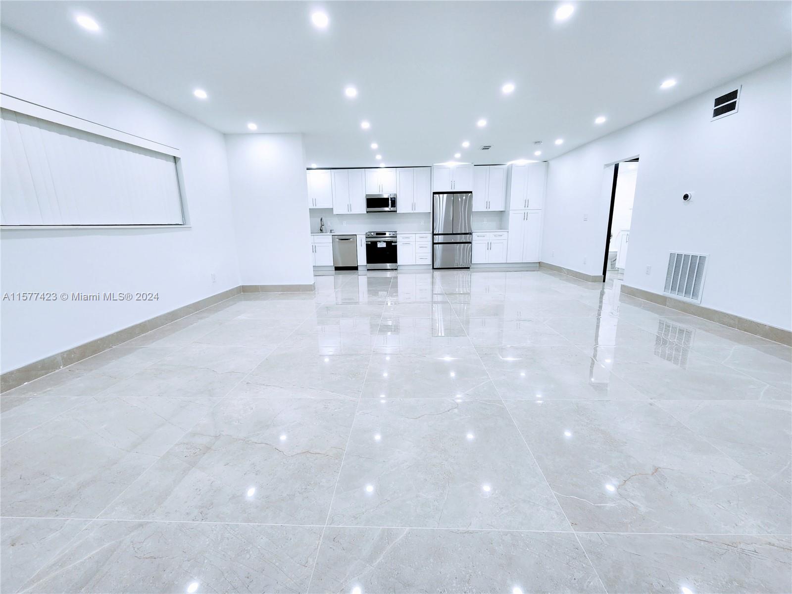 SANS SOUCI CONDO - Residential