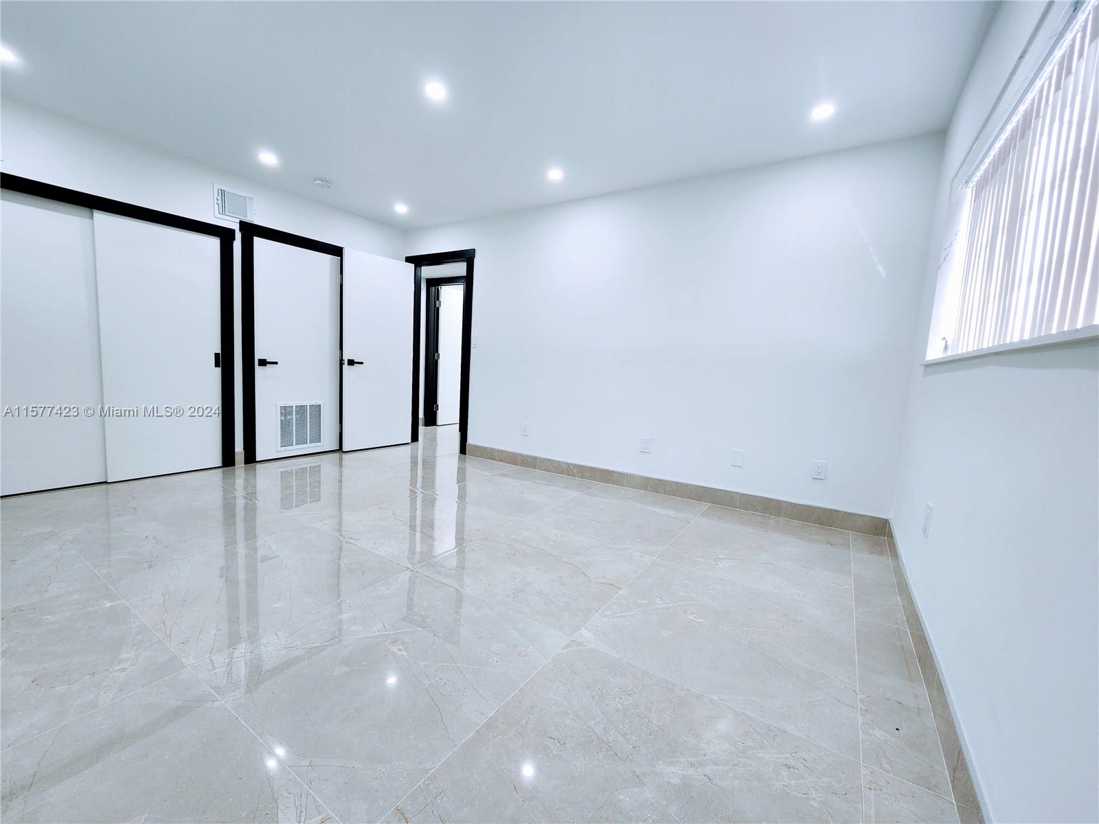 SANS SOUCI CONDO - Residential