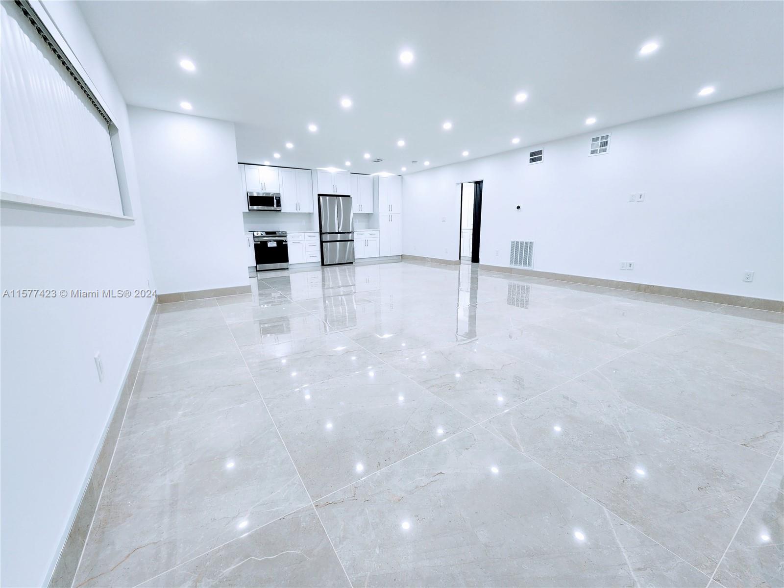 SANS SOUCI CONDO - Residential