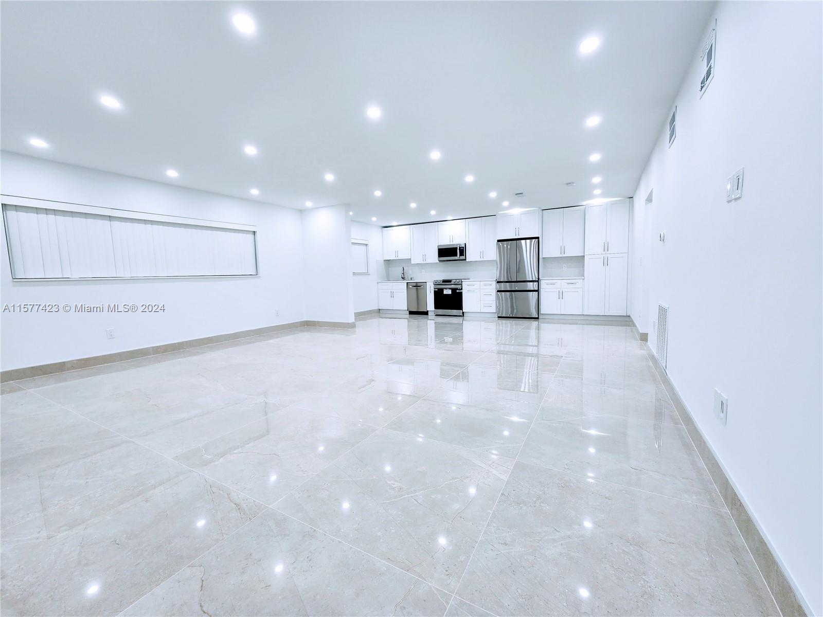 SANS SOUCI CONDO - Residential