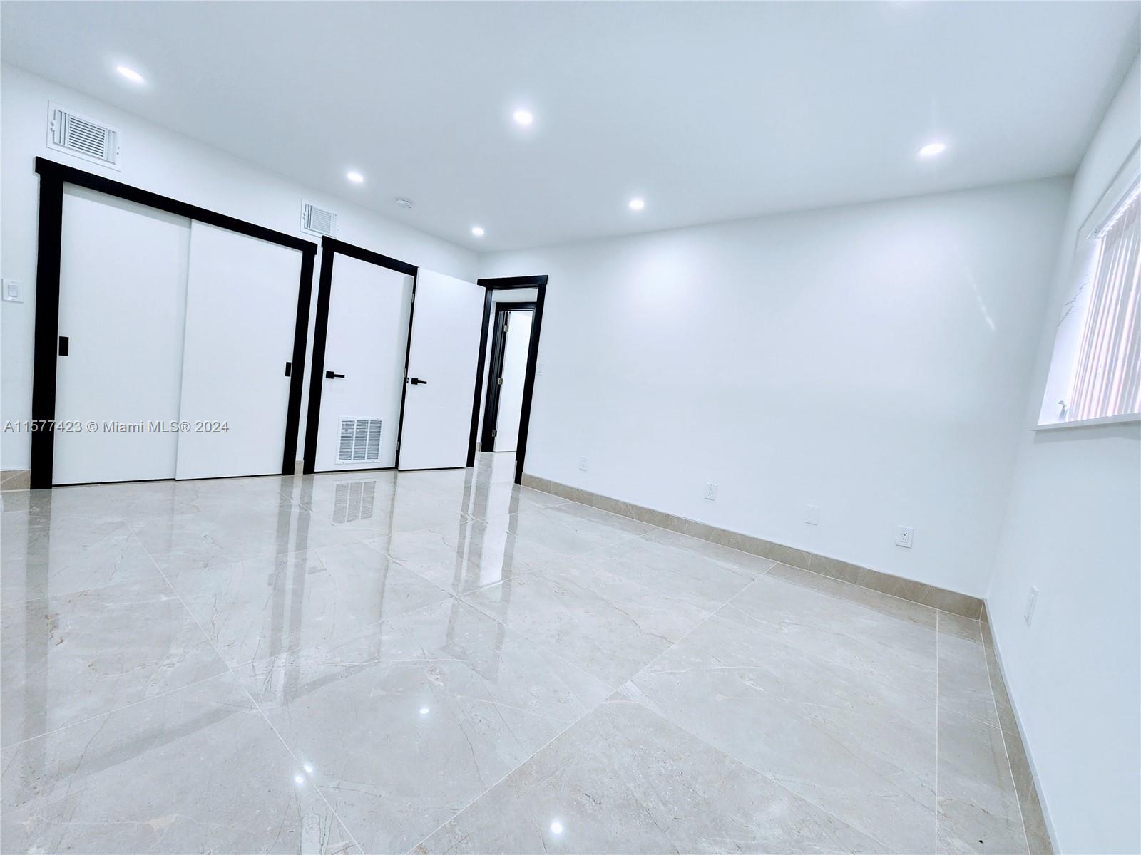 SANS SOUCI CONDO - Residential