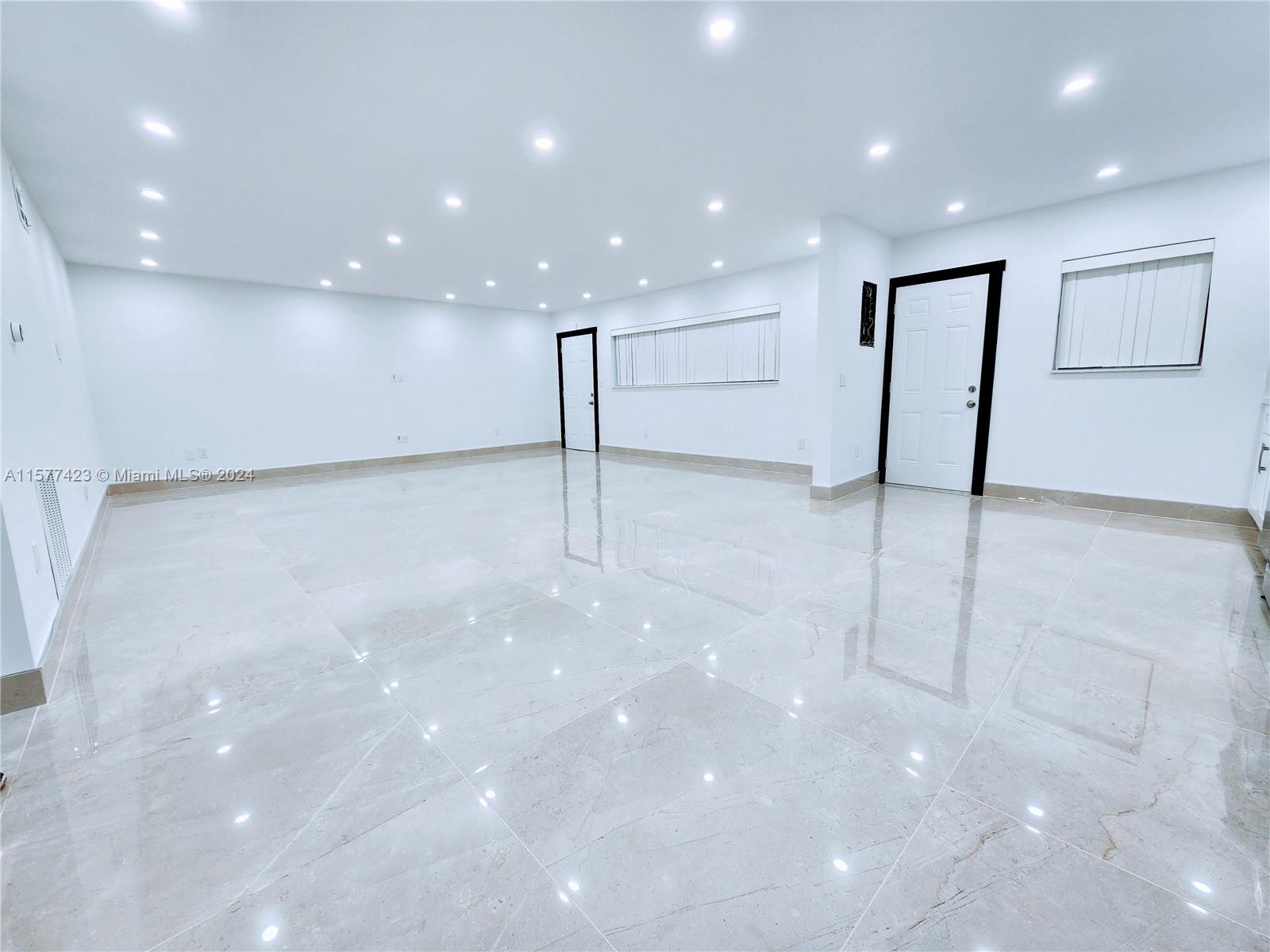 SANS SOUCI CONDO - Residential