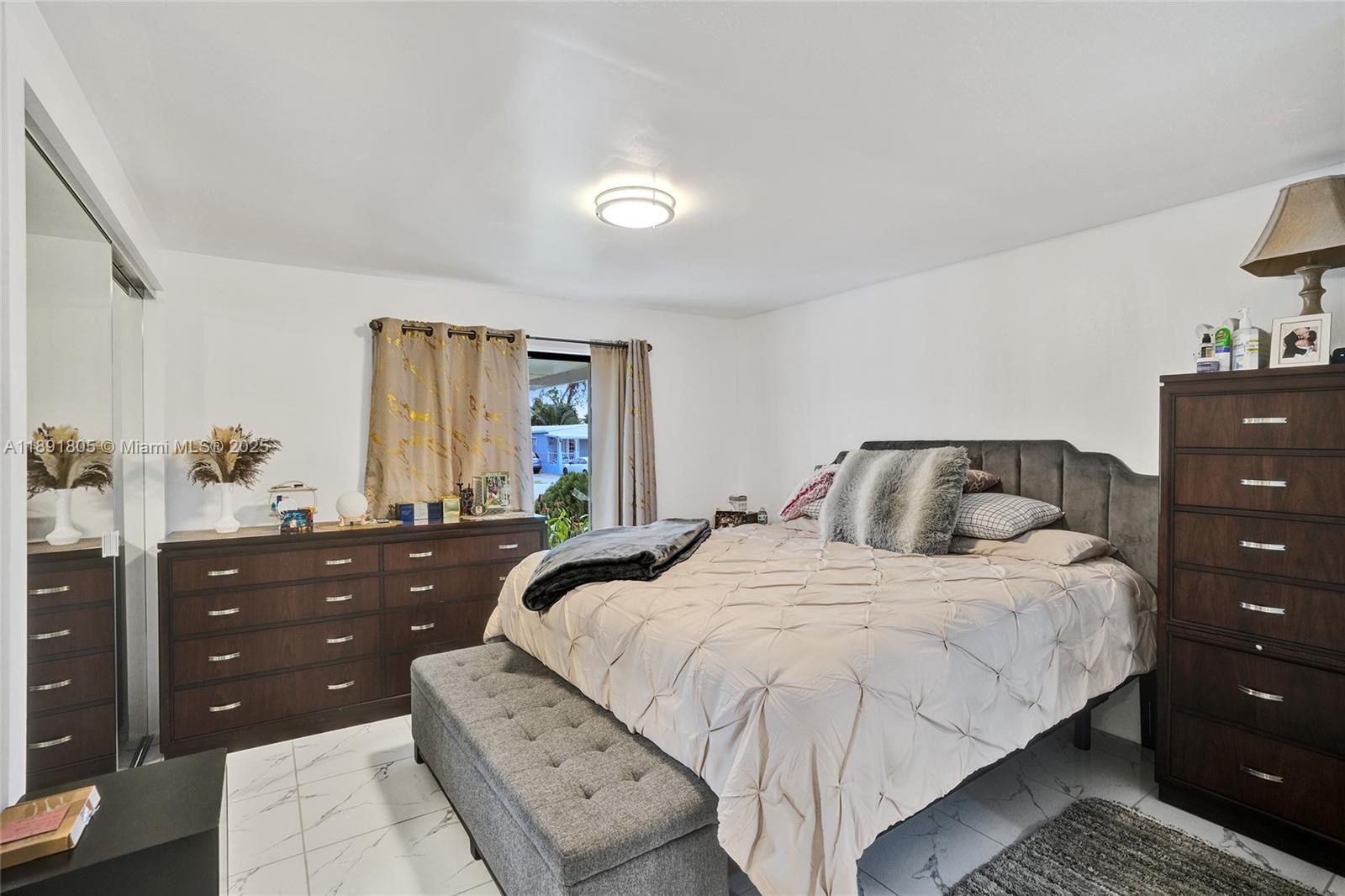 HAVEN LAKE PARK - Residential