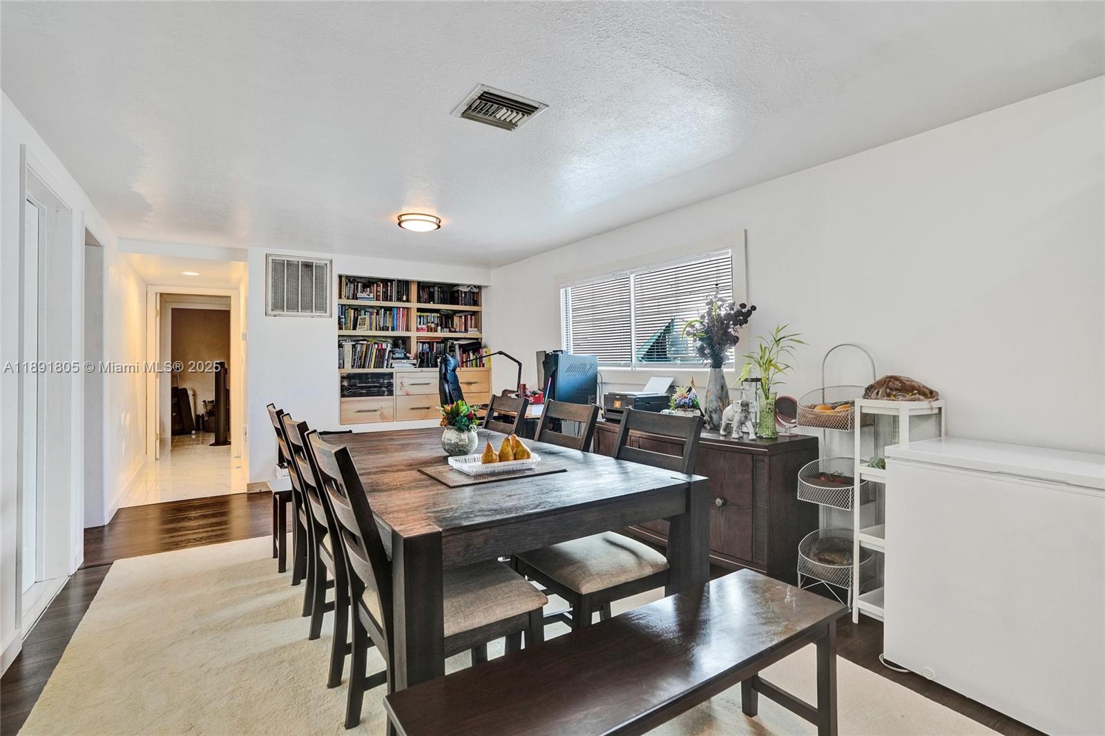 HAVEN LAKE PARK - Residential