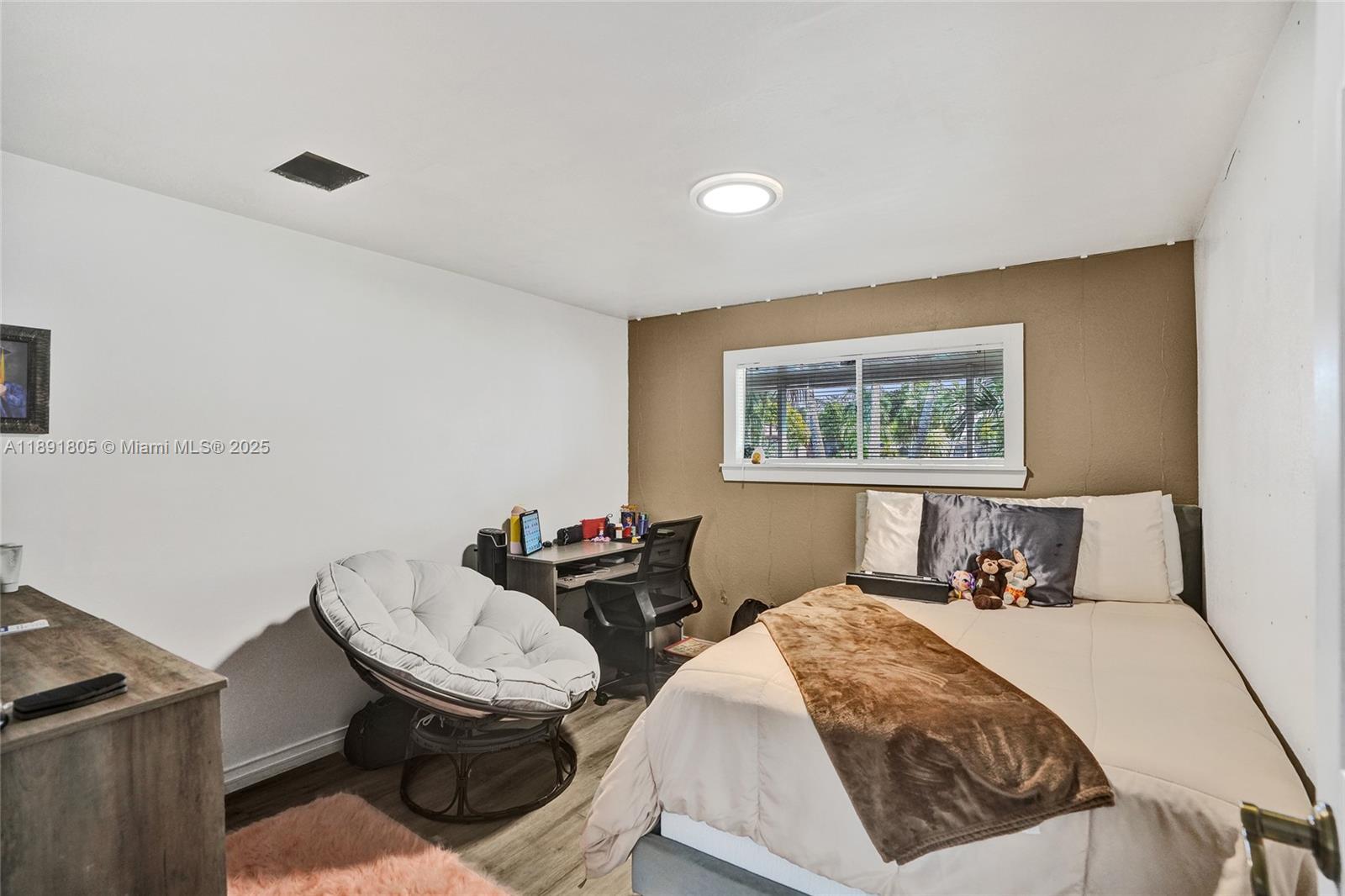 HAVEN LAKE PARK - Residential