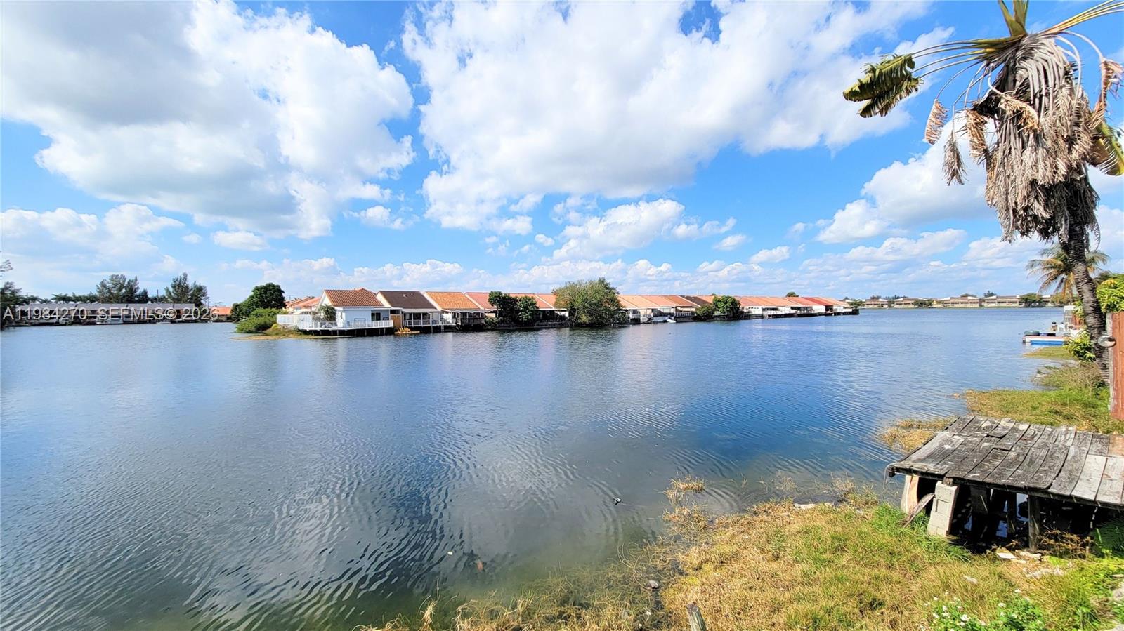 WEST VIEW LAKE TOWNHOMES - Residential