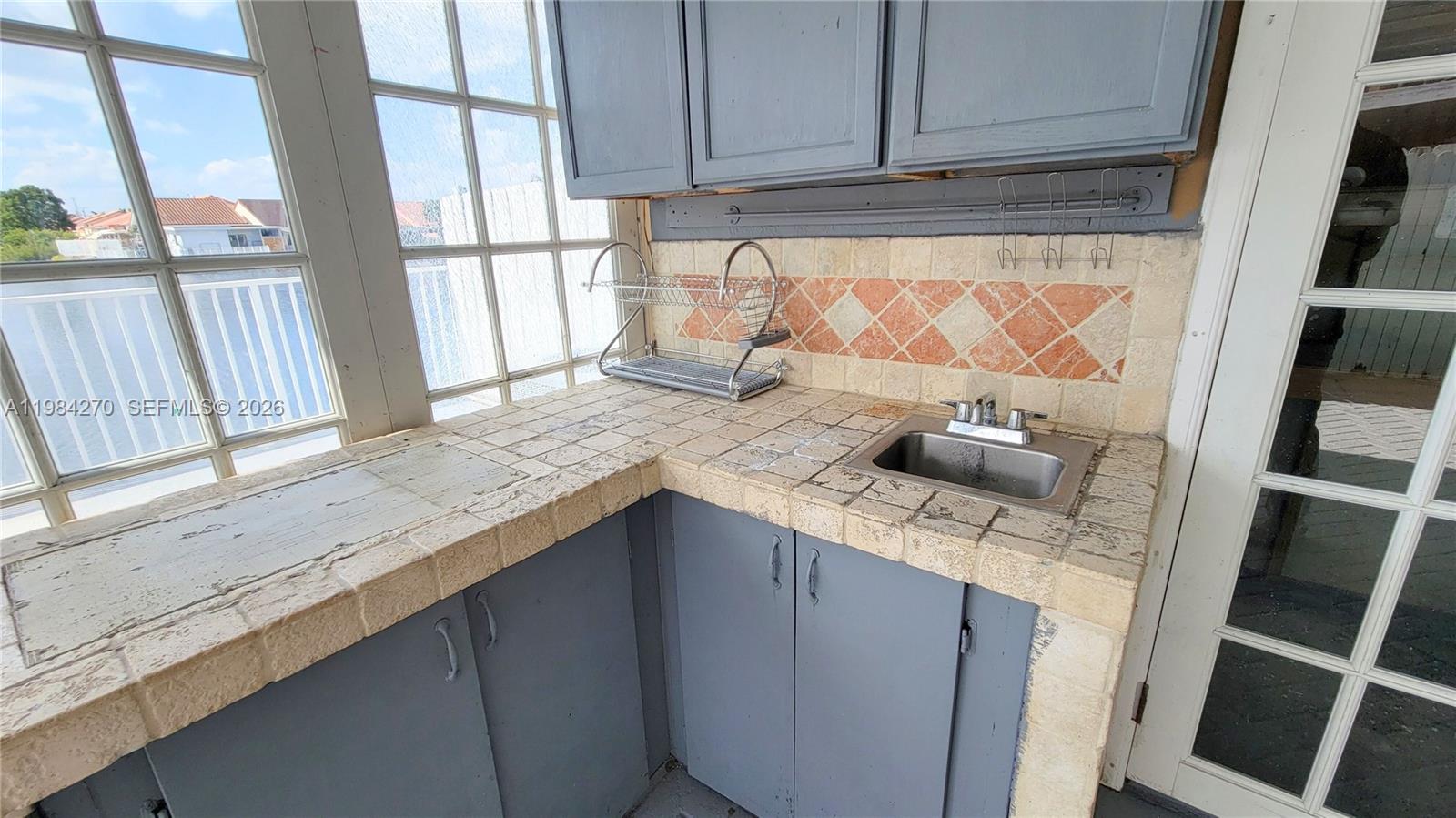 WEST VIEW LAKE TOWNHOMES - Residential