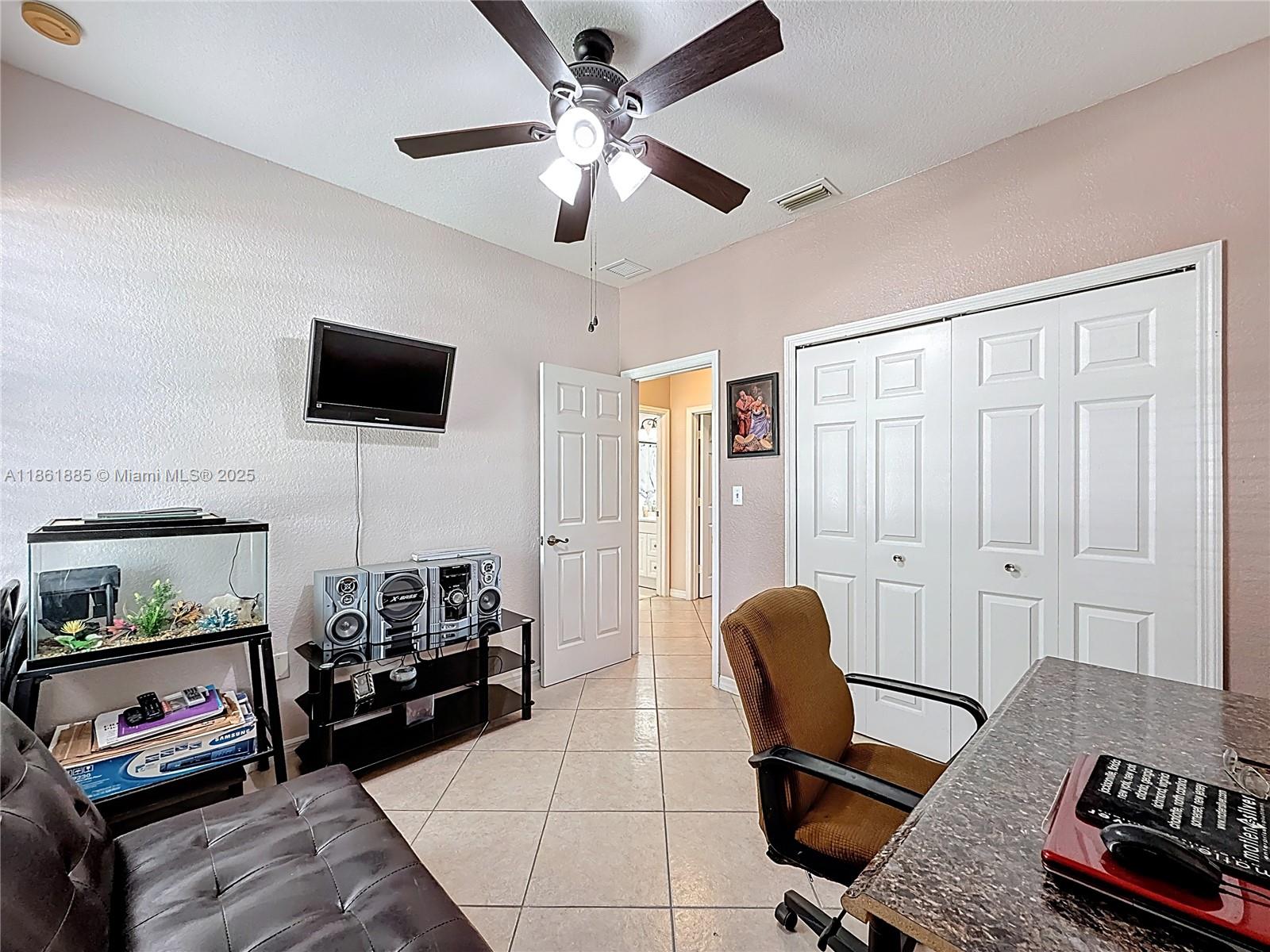 RIVAS-LIMA SUB - Residential