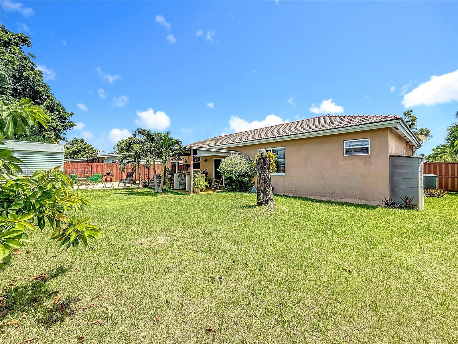 RIVAS-LIMA SUB - Residential