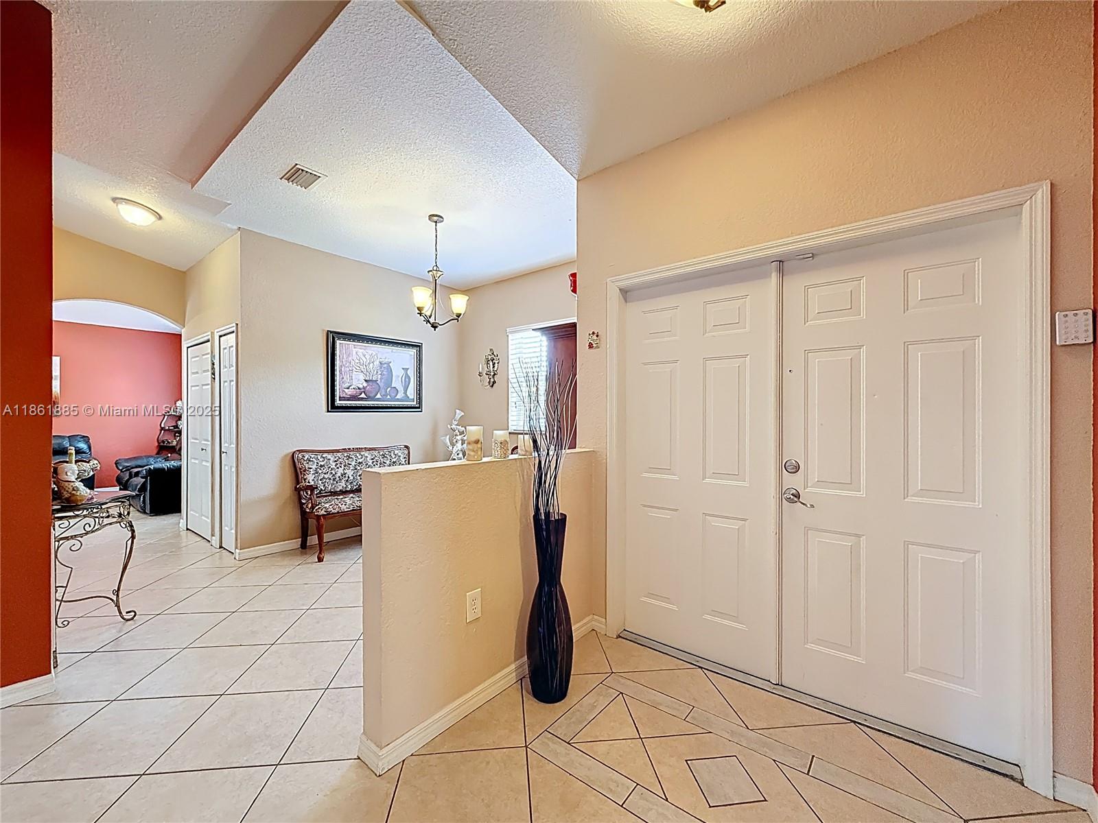 RIVAS-LIMA SUB - Residential