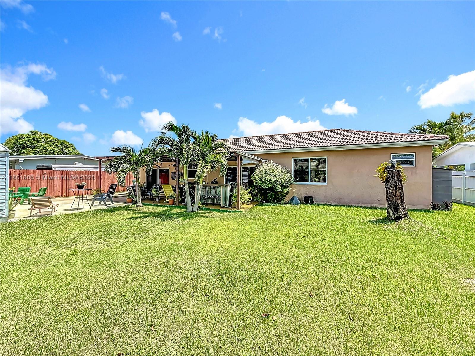 RIVAS-LIMA SUB - Residential