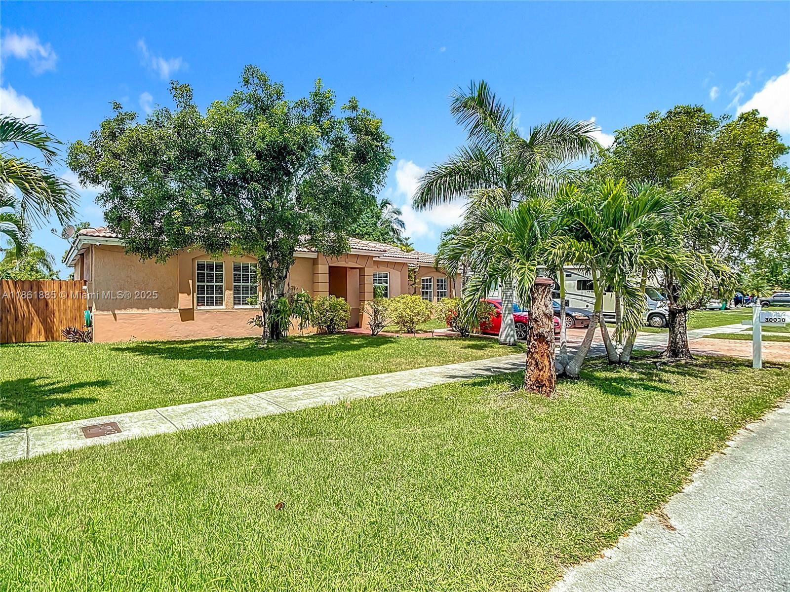 RIVAS-LIMA SUB - Residential