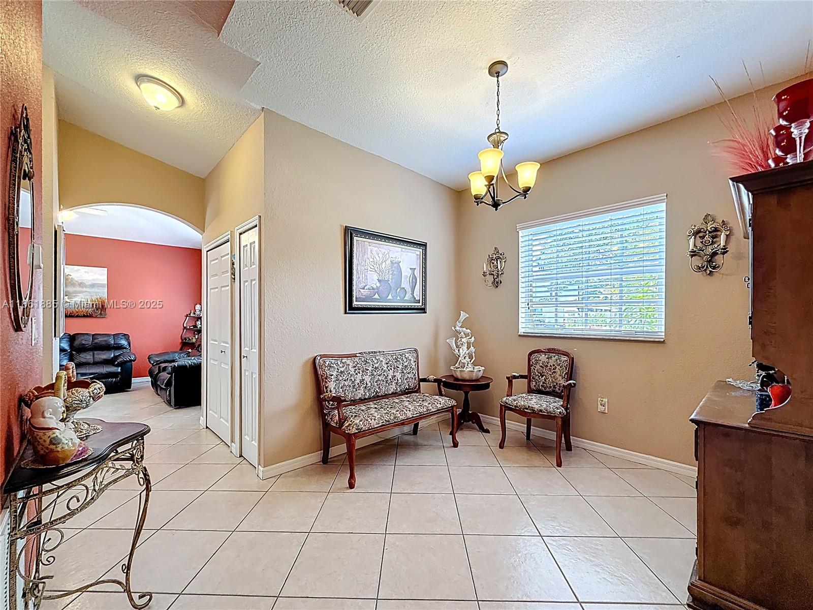 RIVAS-LIMA SUB - Residential