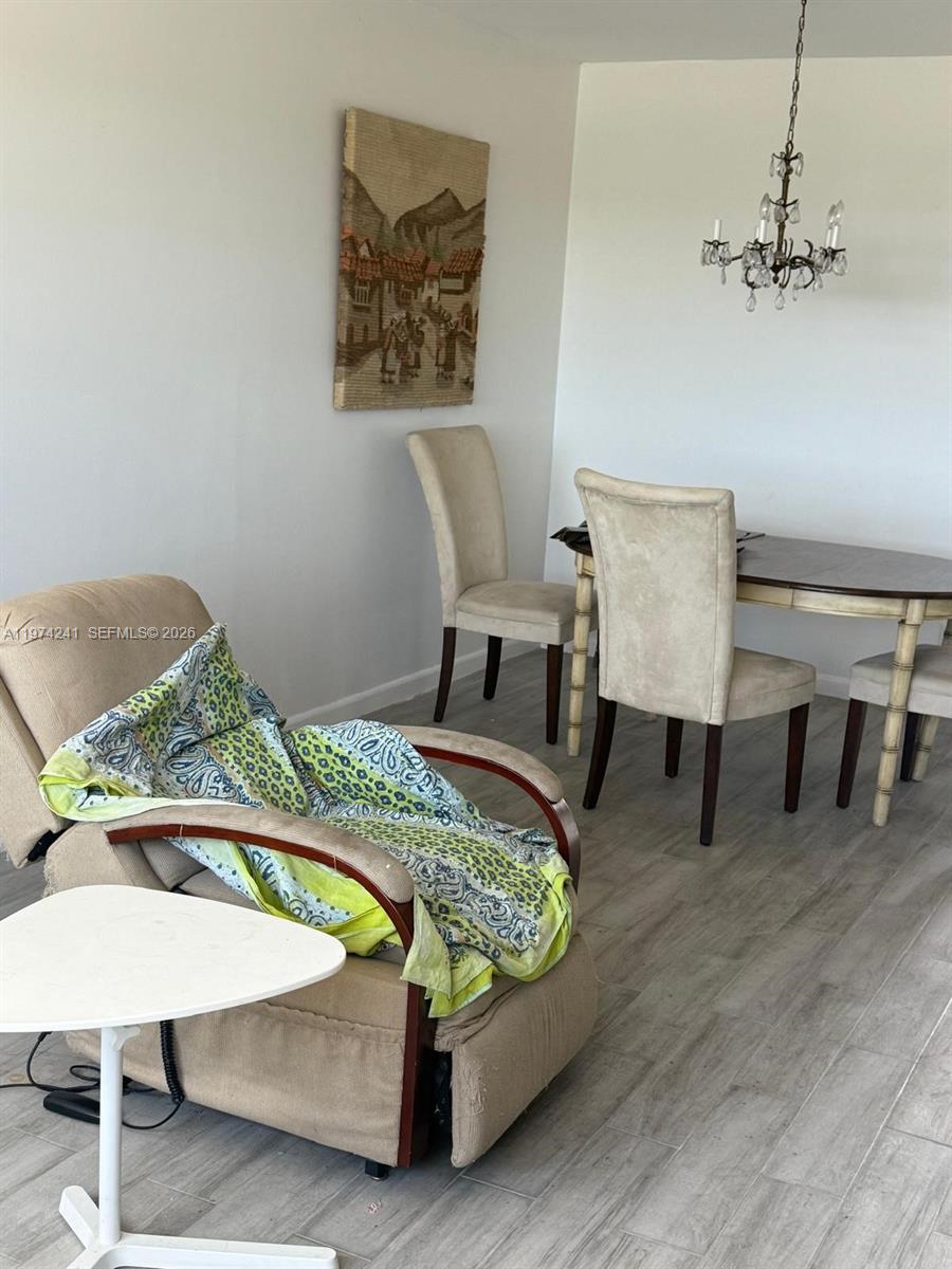 PARKSIDE TOWERS CONDO - Residential