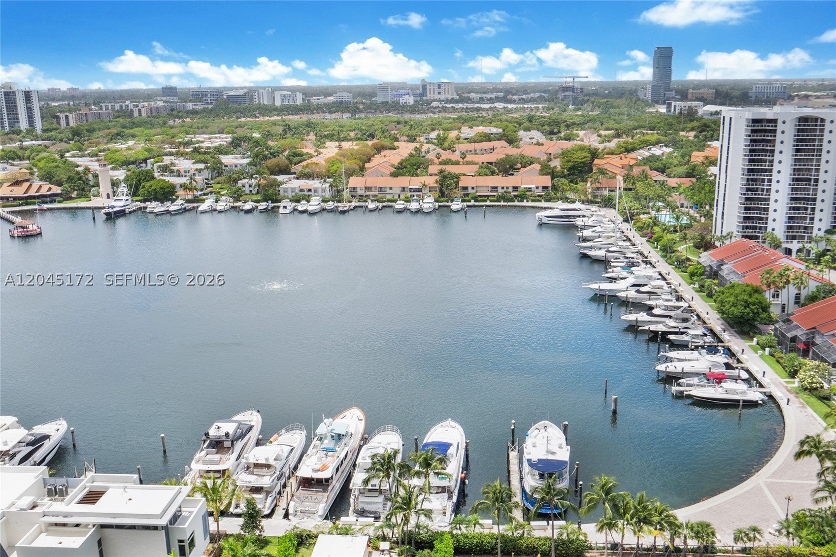 21055 Yacht Club Dr 2005
