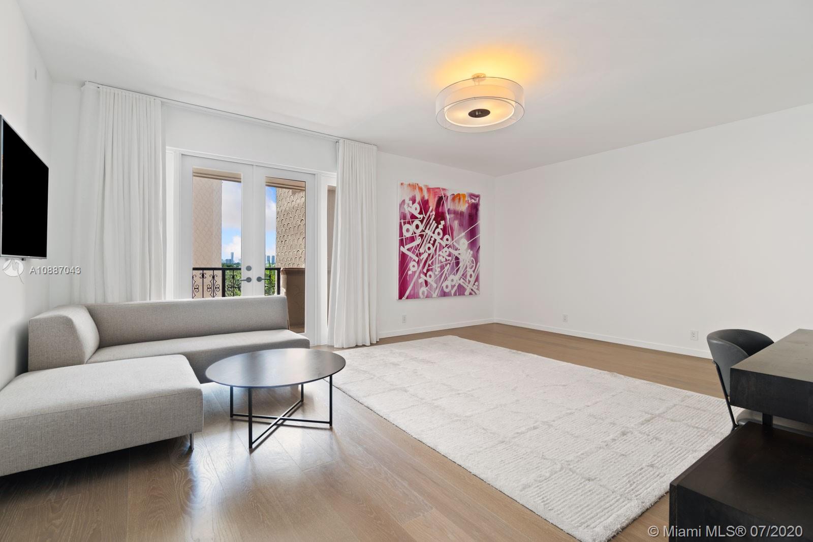 OCEANSIDE FISHER ISL COND - Residential