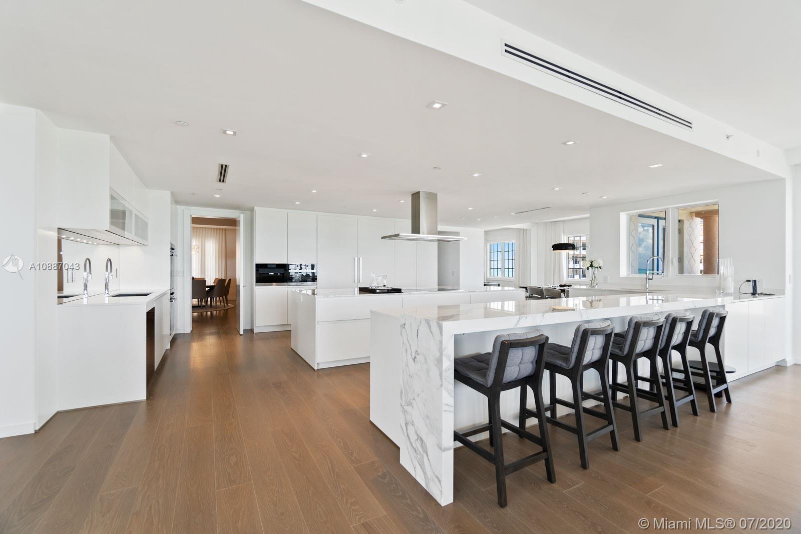 OCEANSIDE FISHER ISL COND - Residential