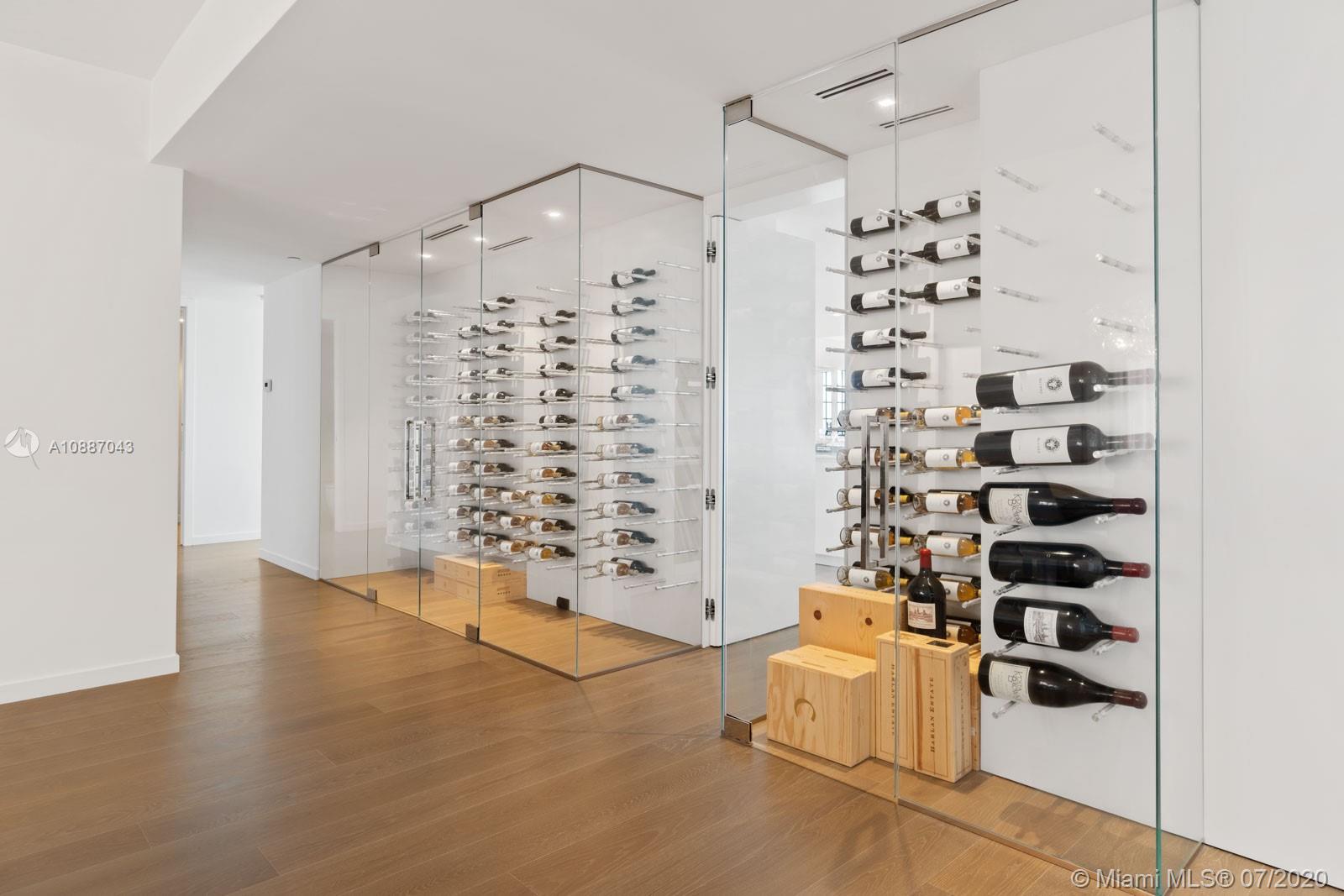 OCEANSIDE FISHER ISL COND - Residential