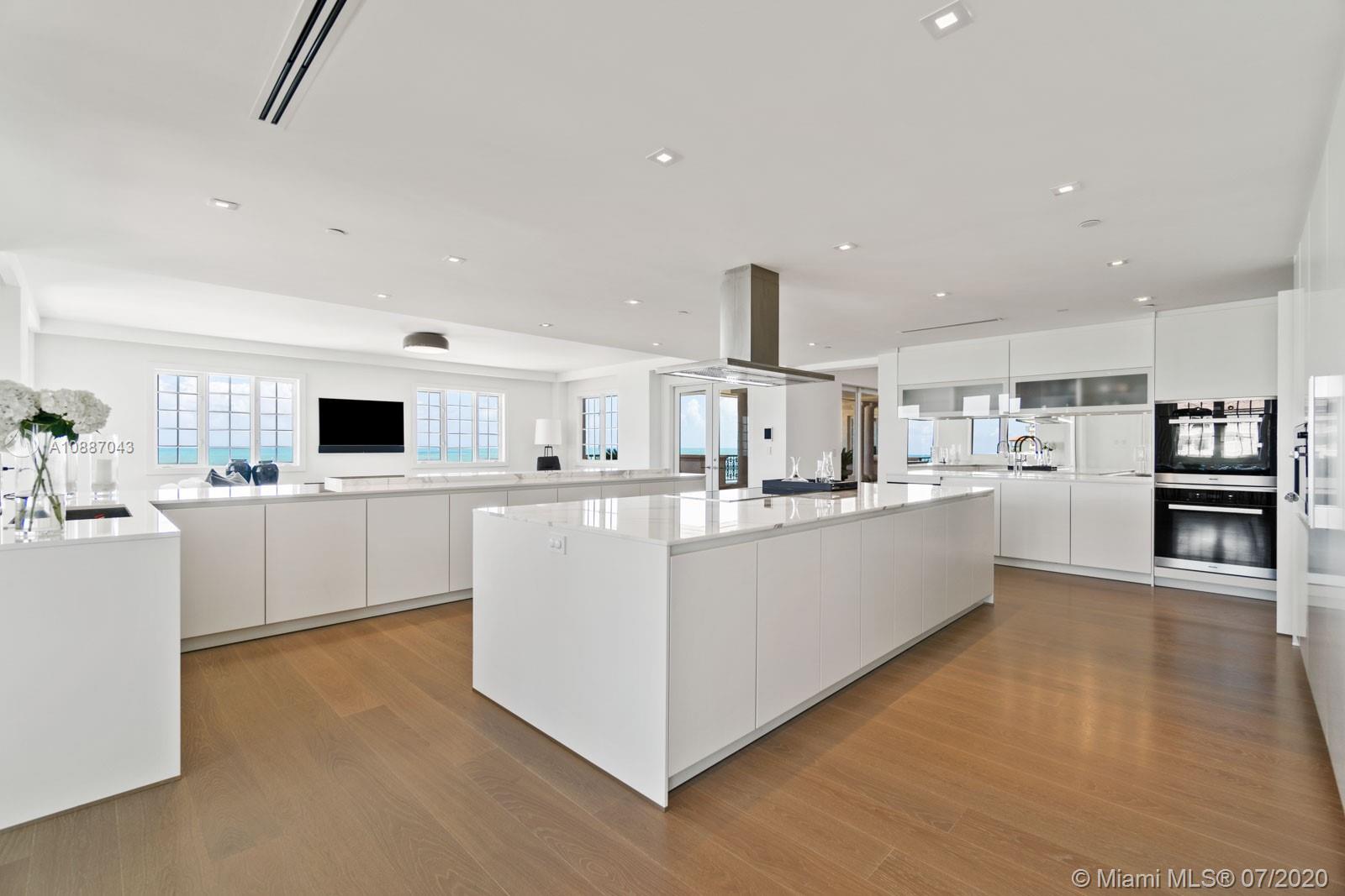 OCEANSIDE FISHER ISL COND - Residential