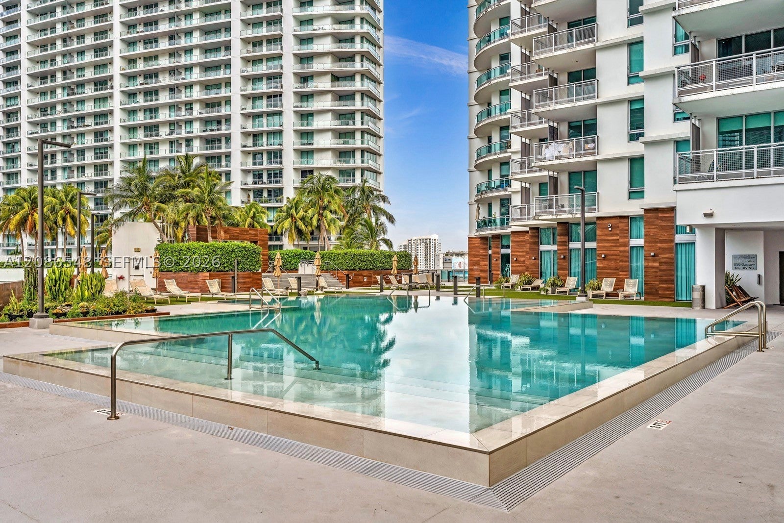 350 S Miami Ave 3605
