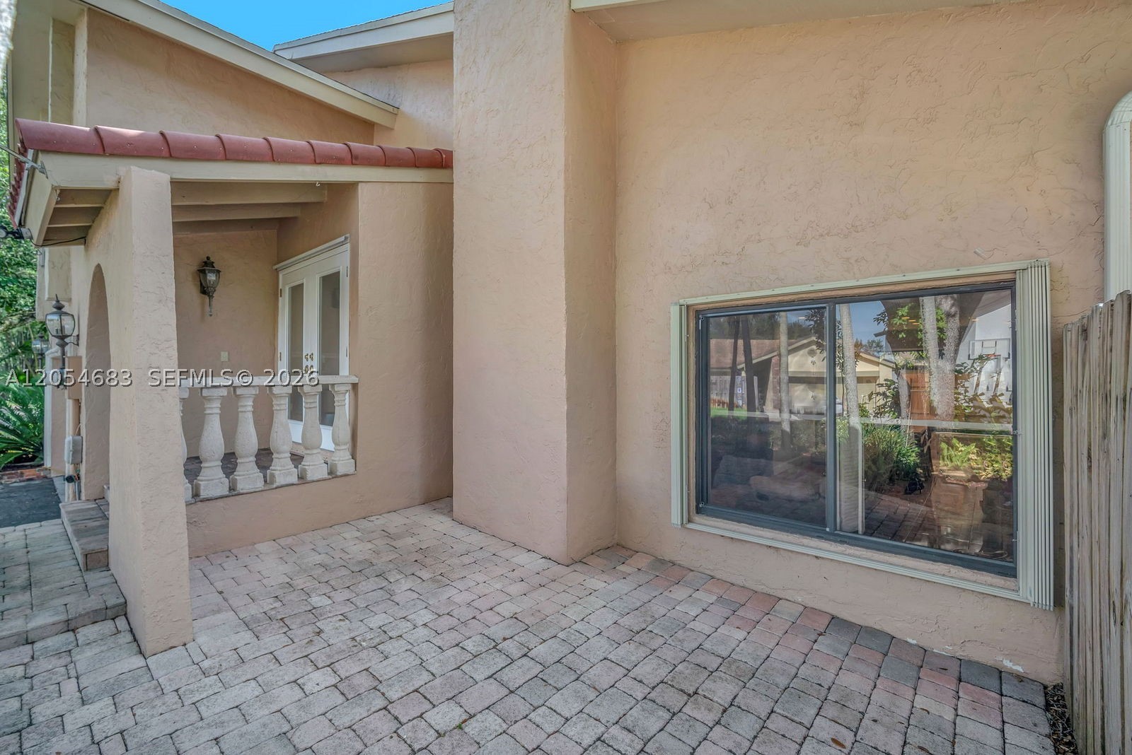 42 Birch Dr
