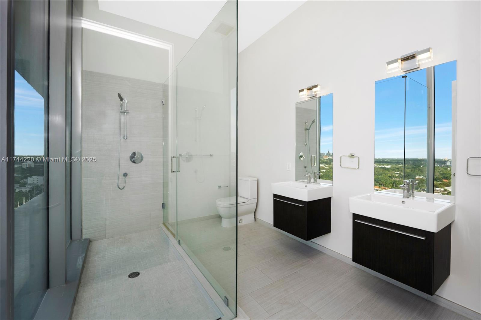 THE GROVE AT GRAND BAY - Residential