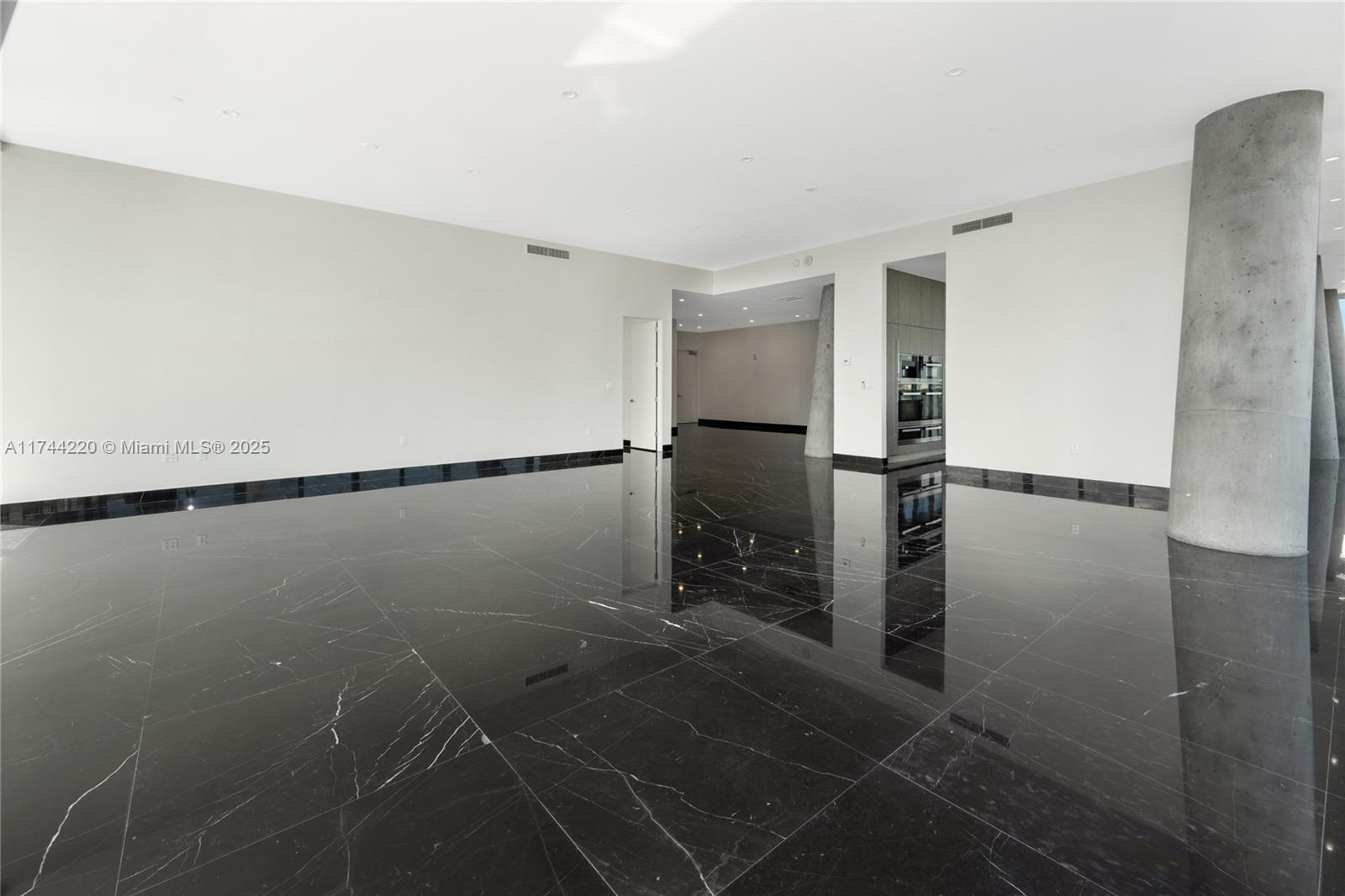 THE GROVE AT GRAND BAY - Residential