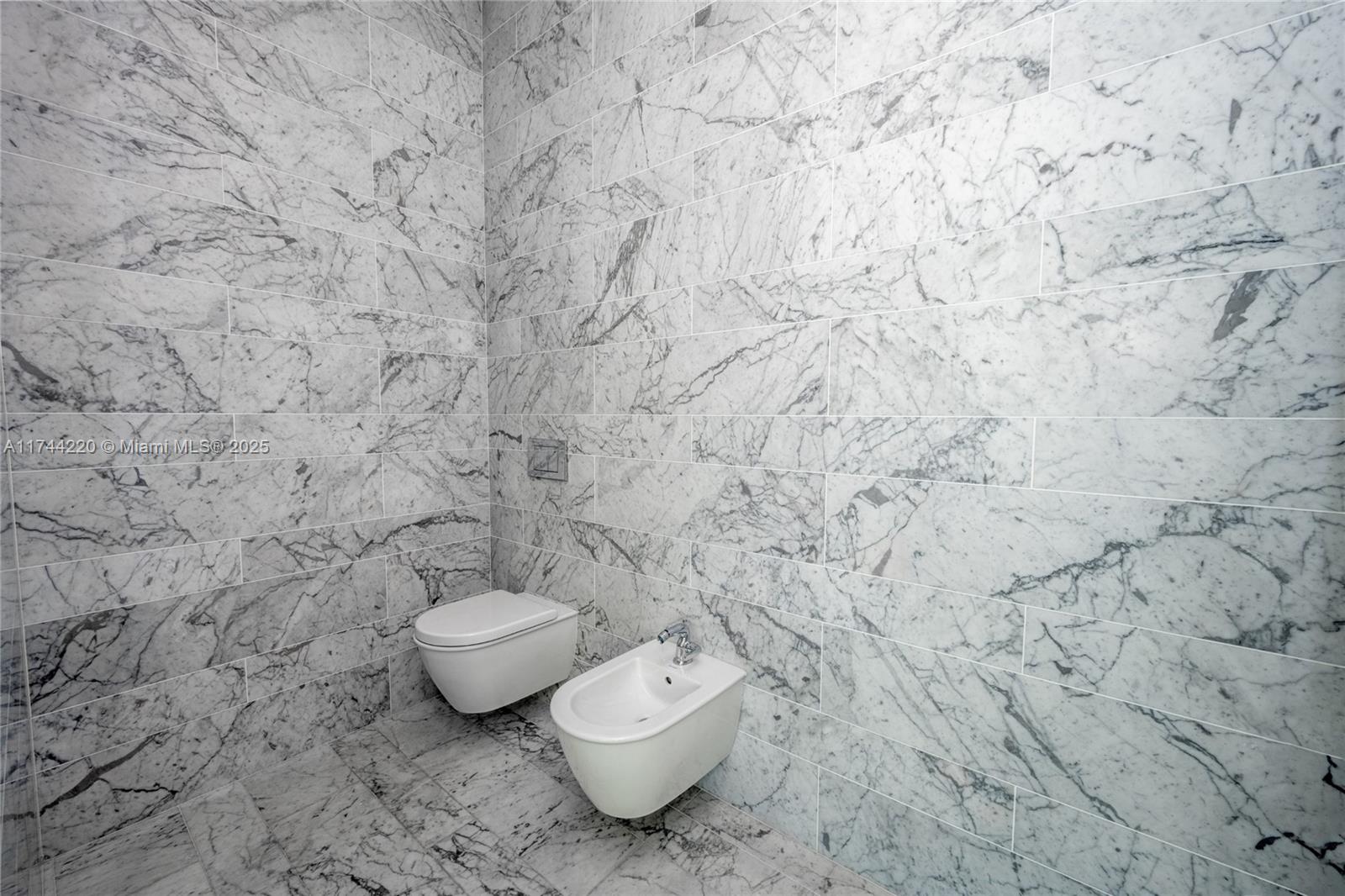 THE GROVE AT GRAND BAY - Residential