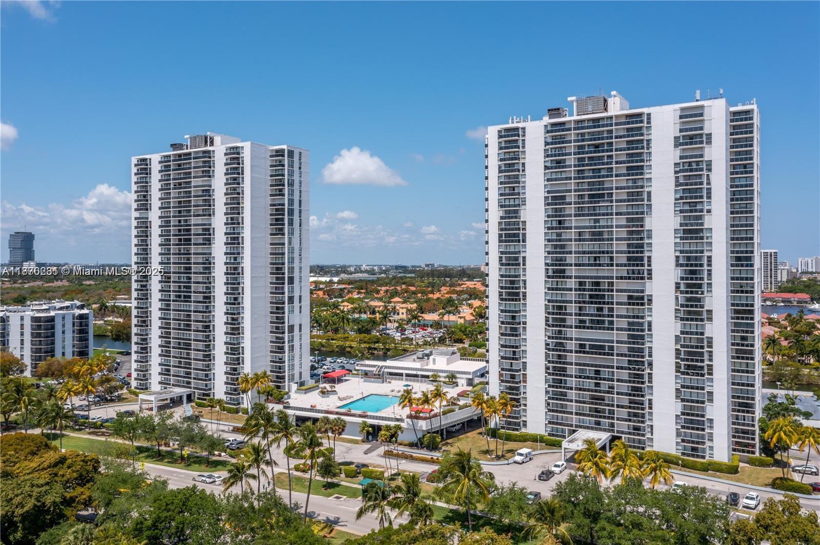 AVENTURA-ELDORADO CONDO - Residential