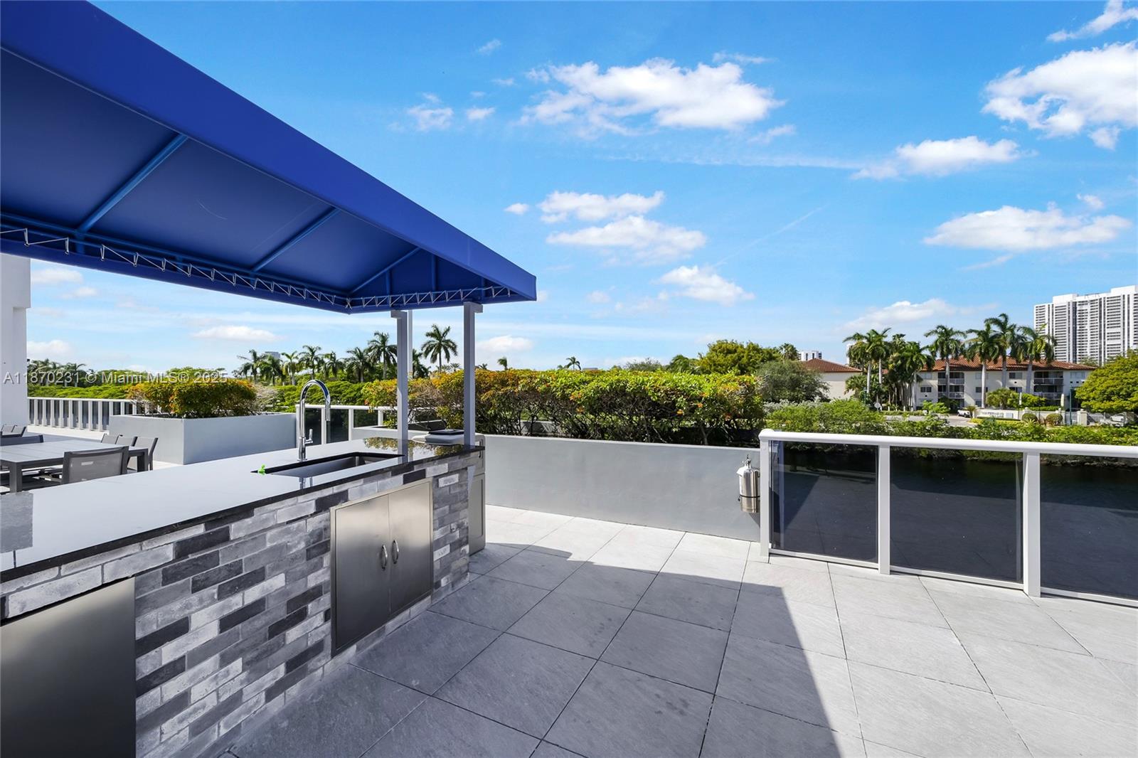 AVENTURA-ELDORADO CONDO - Residential