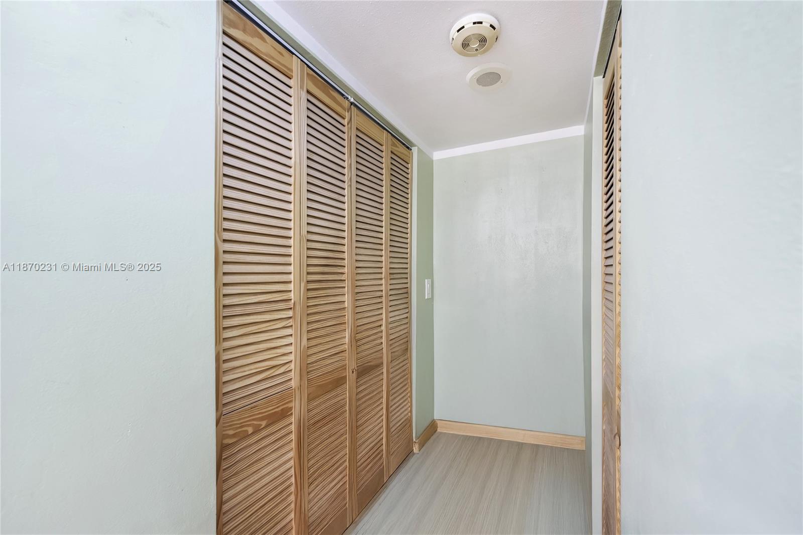 AVENTURA-ELDORADO CONDO - Residential