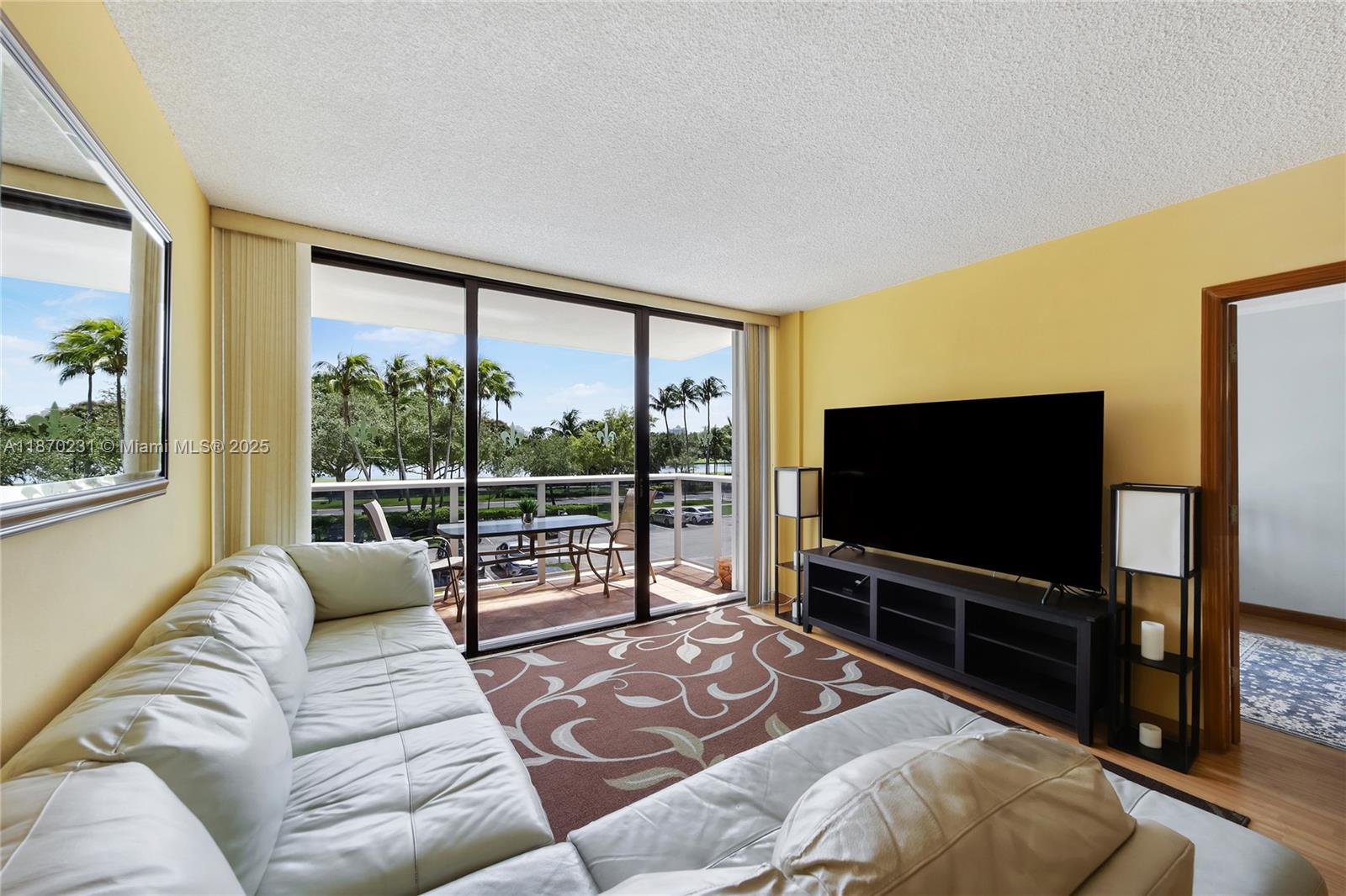 AVENTURA-ELDORADO CONDO - Residential