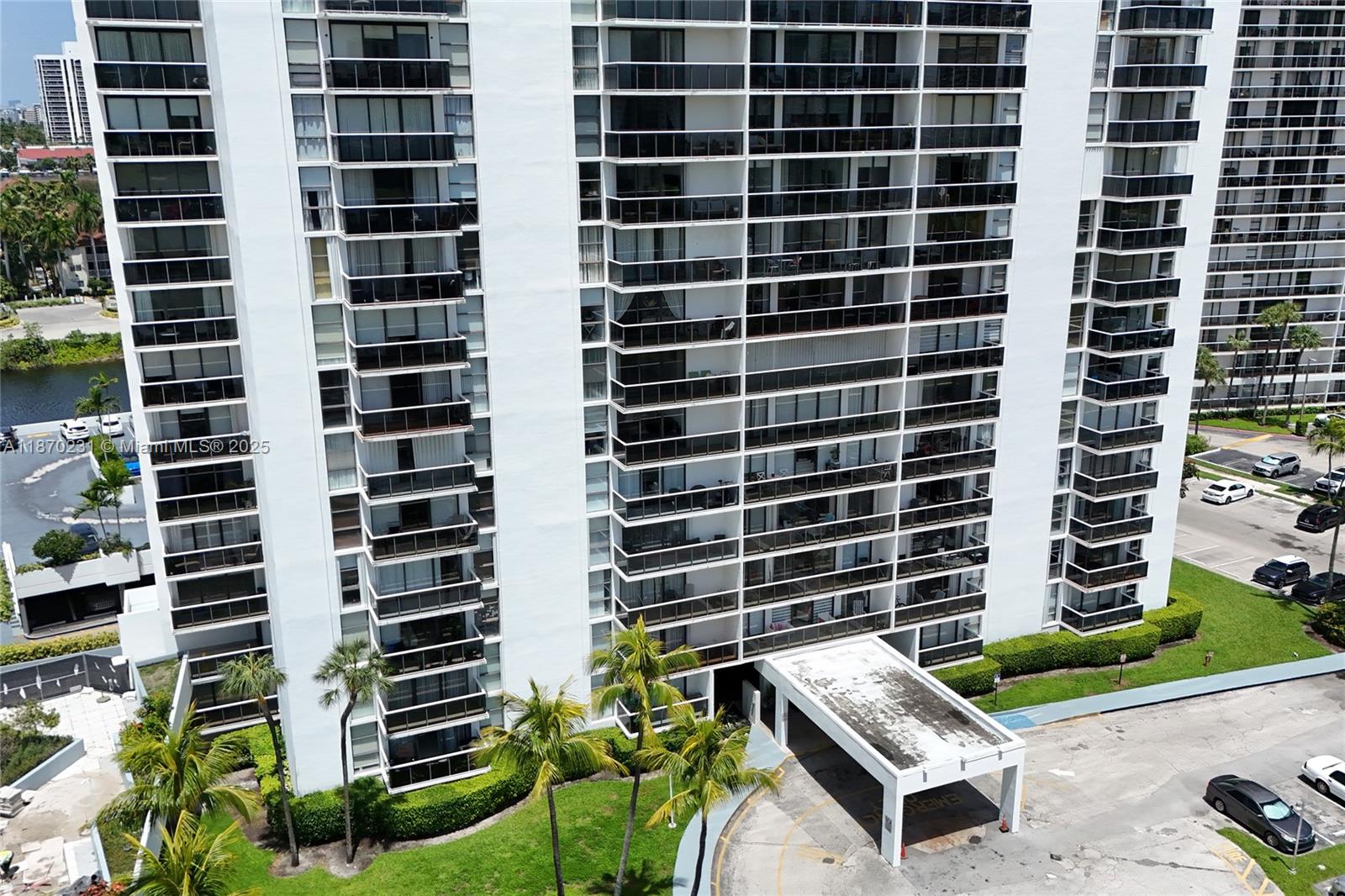 AVENTURA-ELDORADO CONDO - Residential