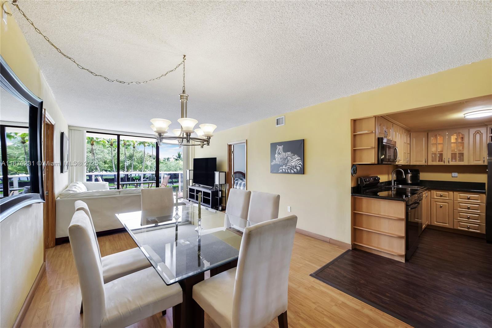 AVENTURA-ELDORADO CONDO - Residential