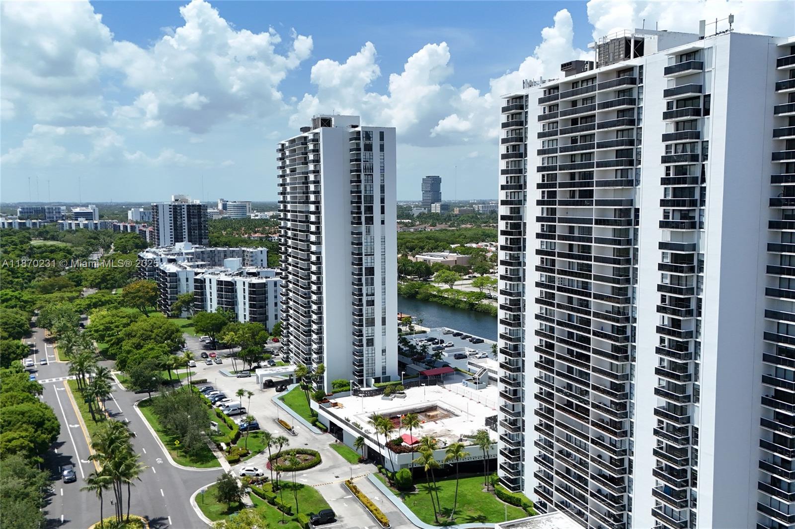 AVENTURA-ELDORADO CONDO - Residential