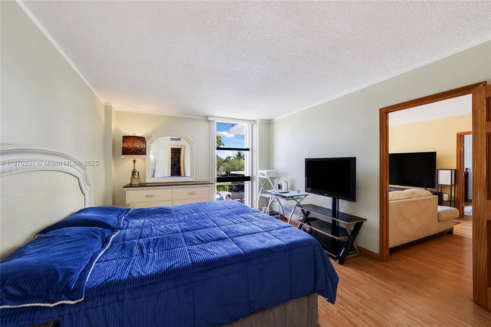 AVENTURA-ELDORADO CONDO - Residential