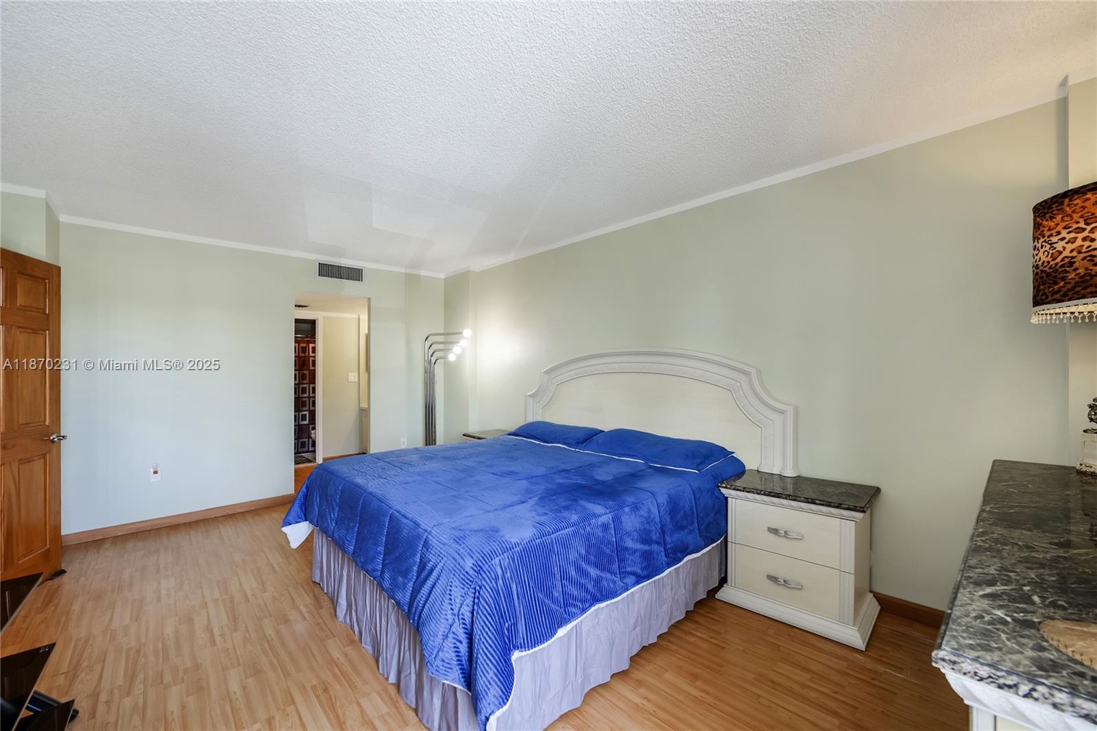 AVENTURA-ELDORADO CONDO - Residential