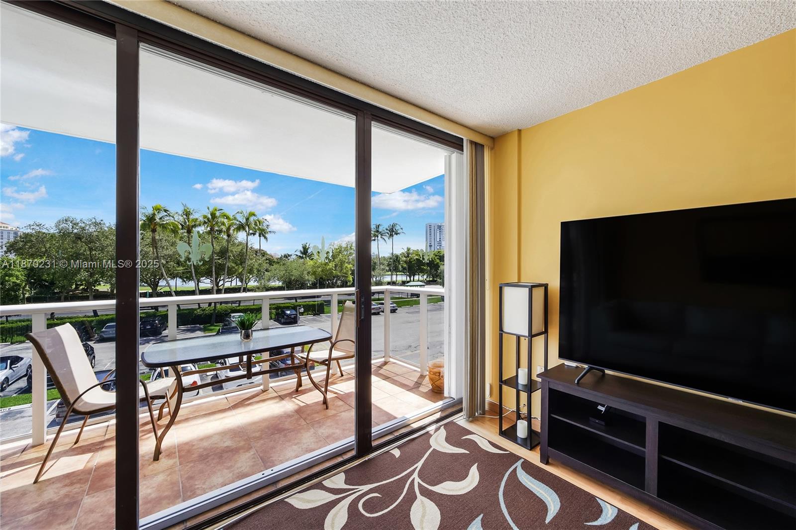 AVENTURA-ELDORADO CONDO - Residential