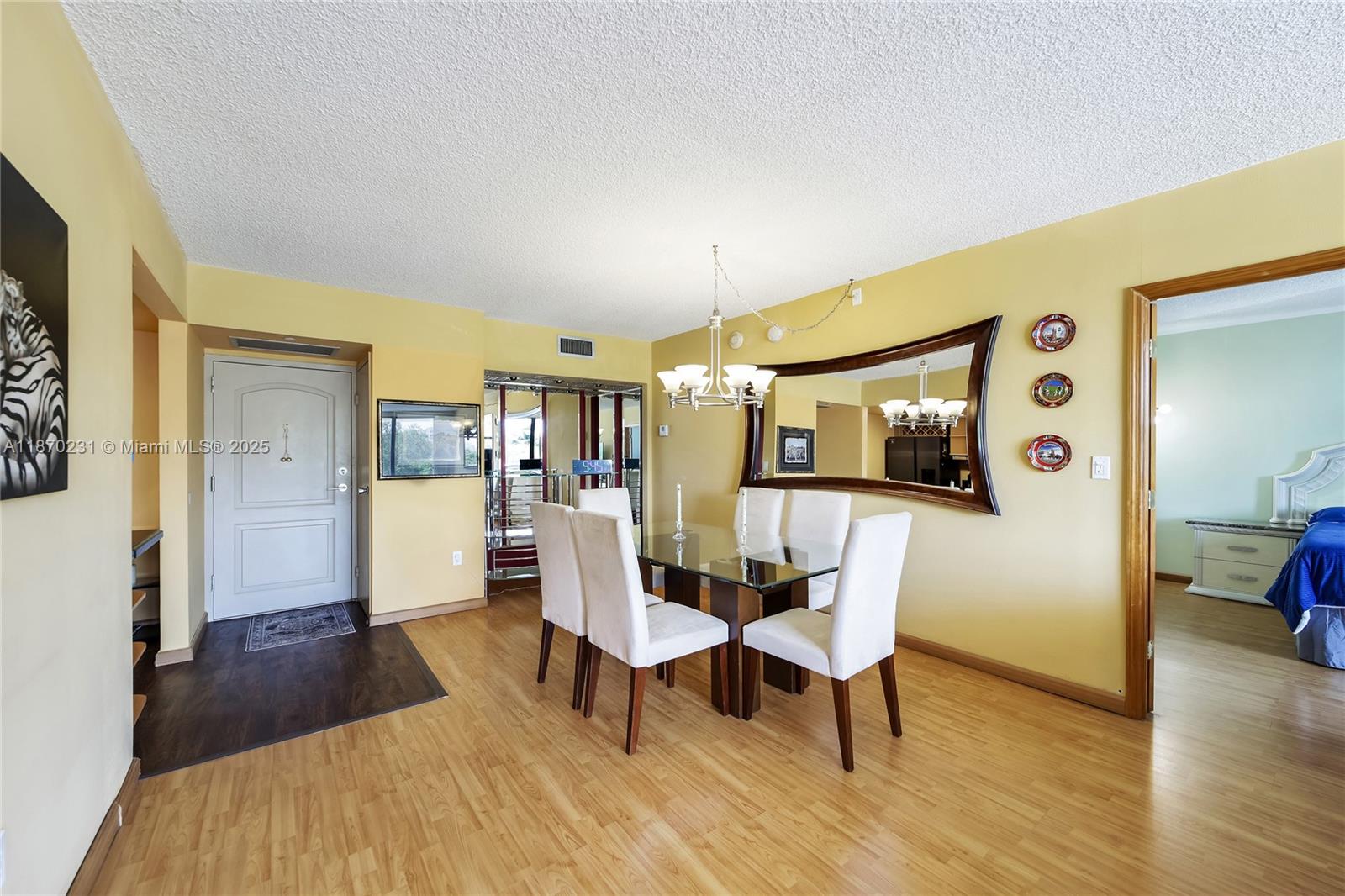 AVENTURA-ELDORADO CONDO - Residential