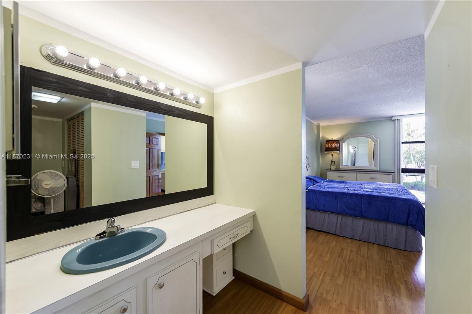 AVENTURA-ELDORADO CONDO - Residential