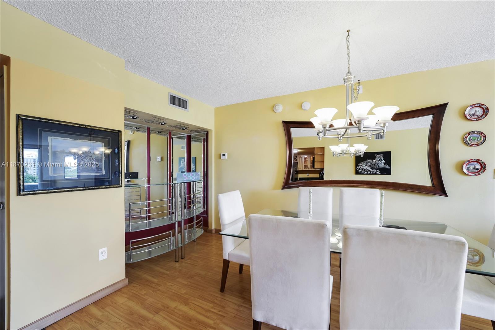 AVENTURA-ELDORADO CONDO - Residential