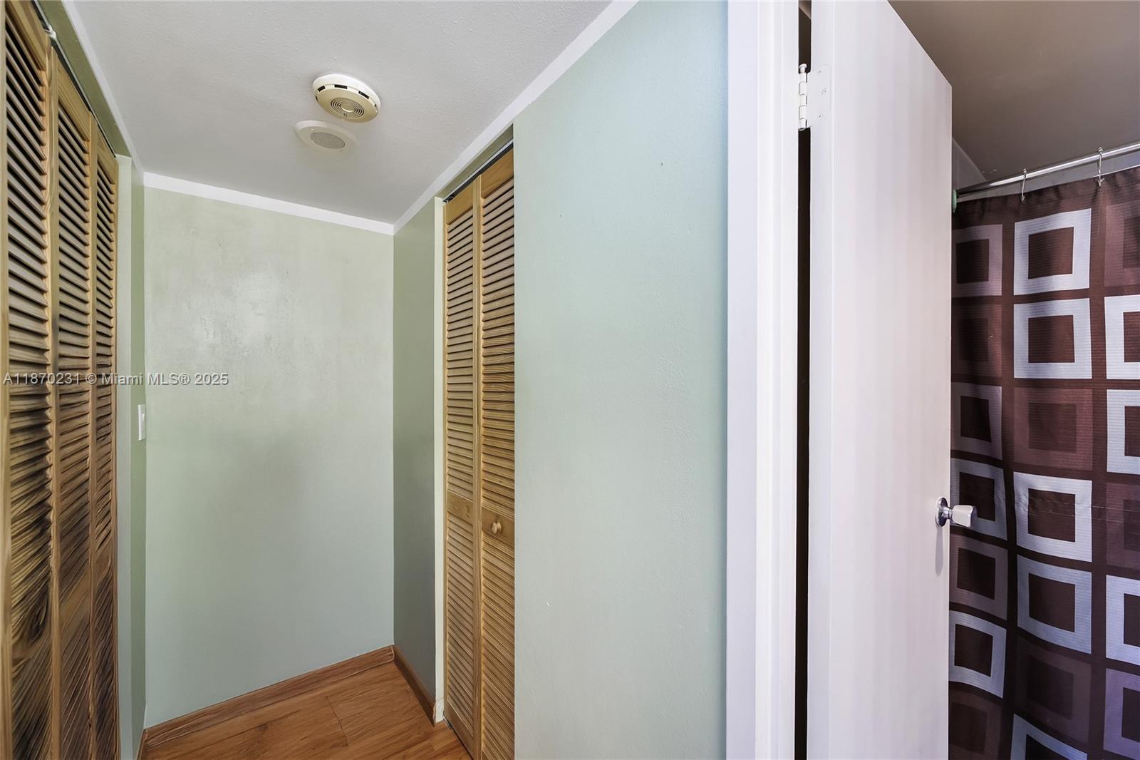 AVENTURA-ELDORADO CONDO - Residential