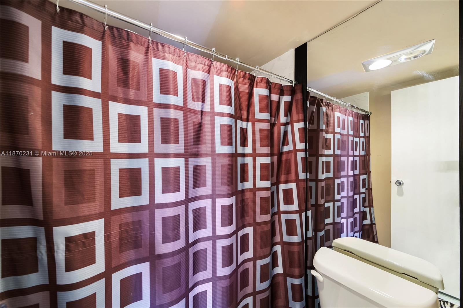 AVENTURA-ELDORADO CONDO - Residential