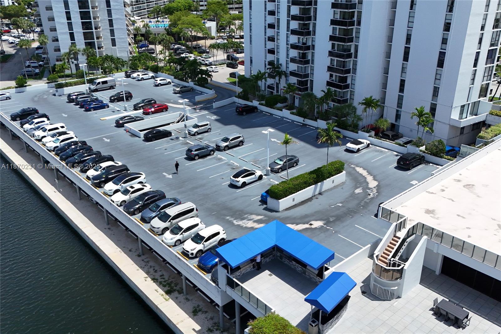 AVENTURA-ELDORADO CONDO - Residential