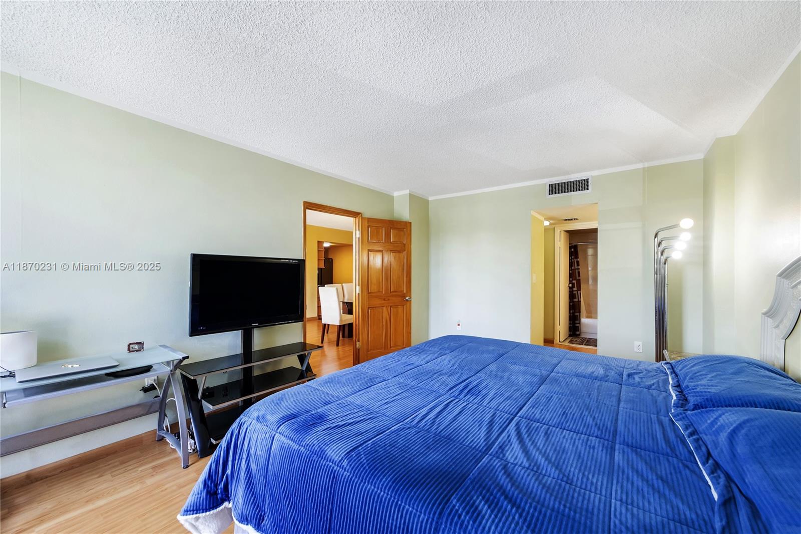 AVENTURA-ELDORADO CONDO - Residential