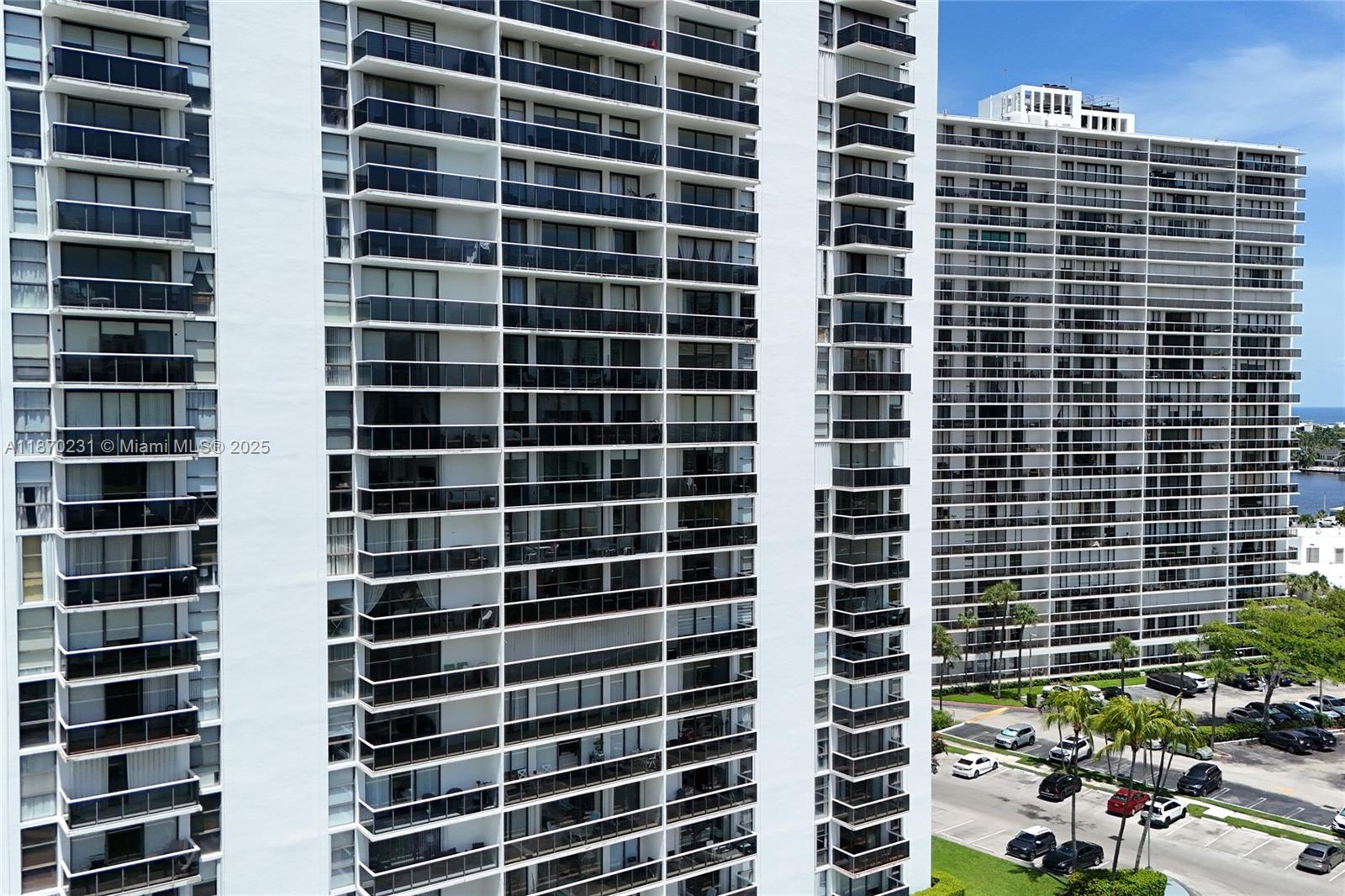 AVENTURA-ELDORADO CONDO - Residential