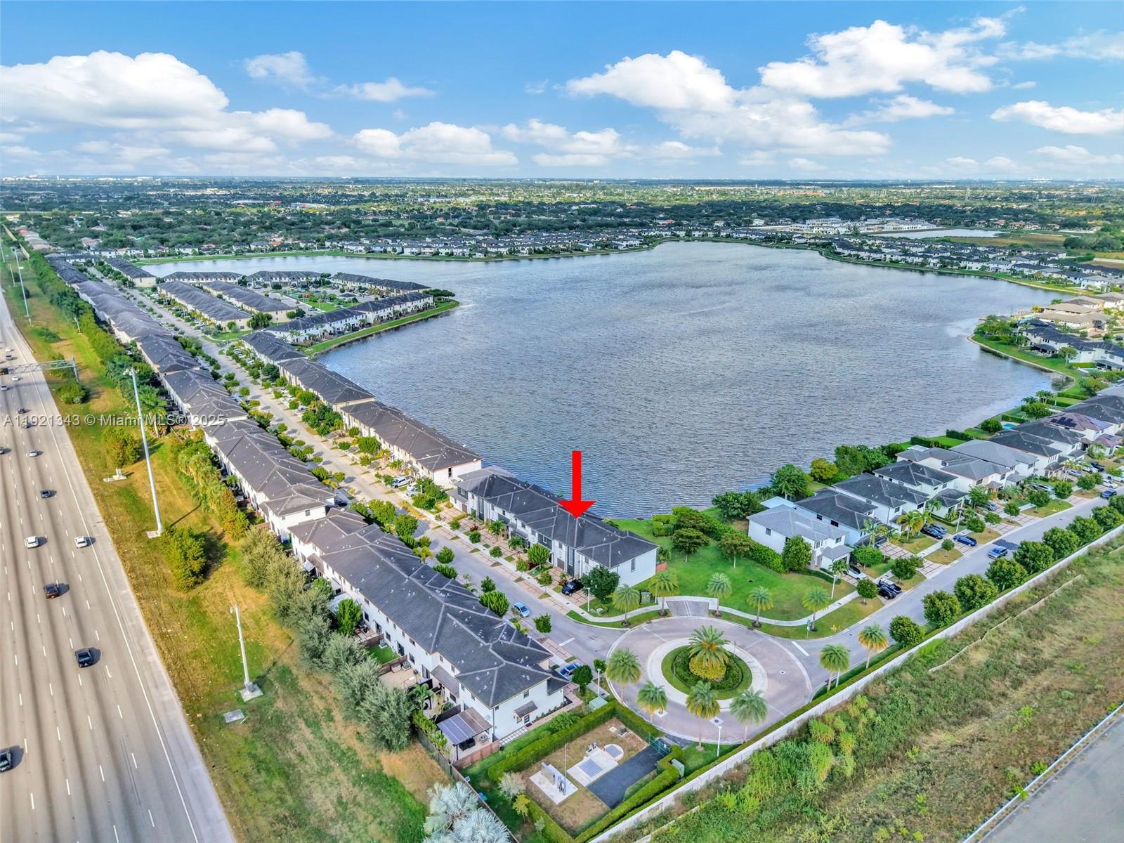 DUNNWOODY LAKE - Residential