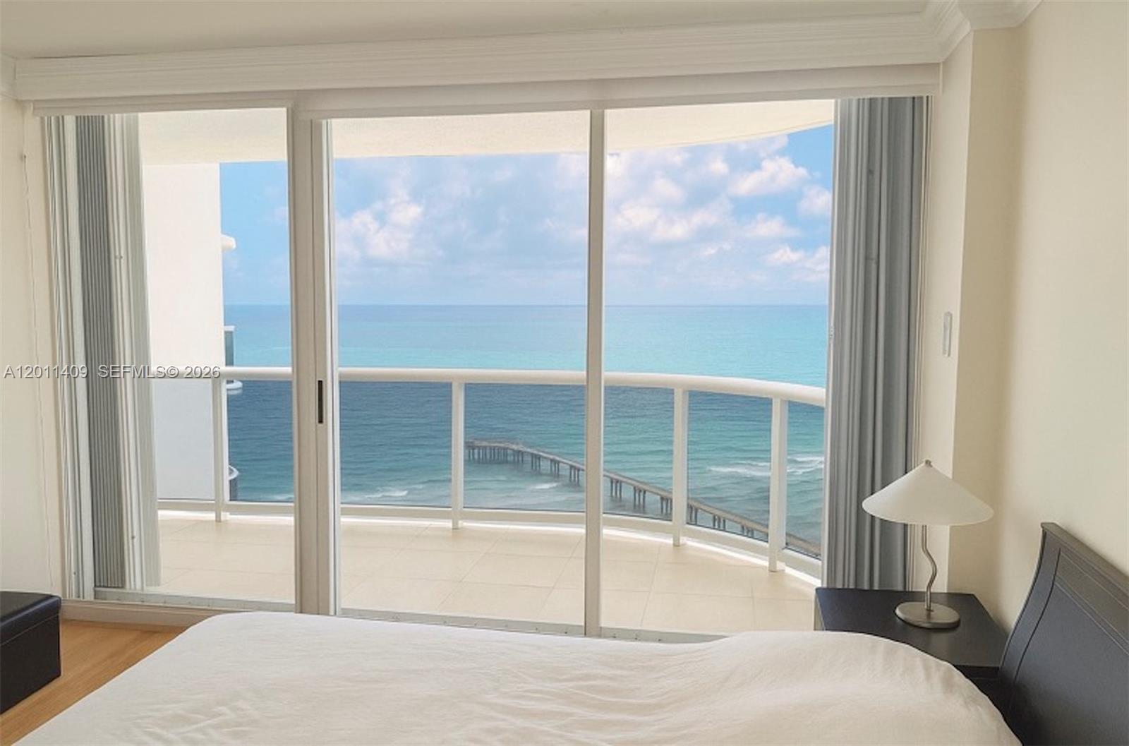 16711 Collins Ave 2301