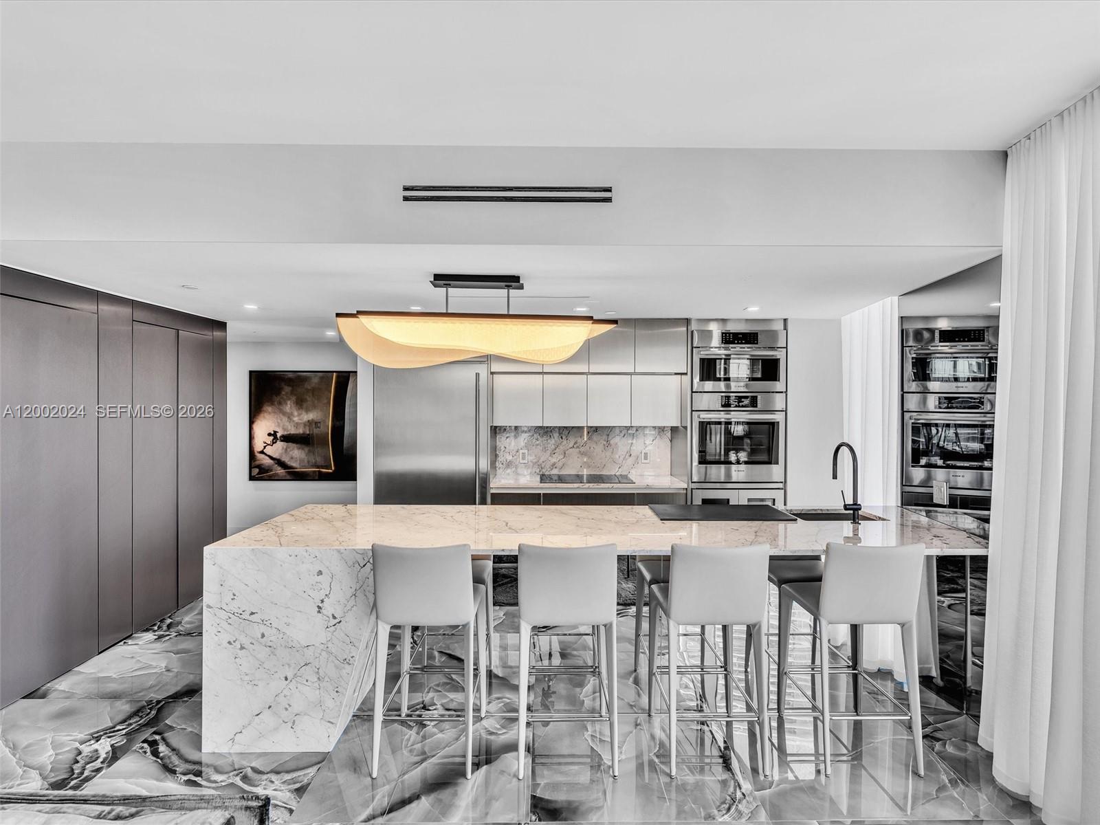 ICON BRICKELL CONDO NO 1 - Residential