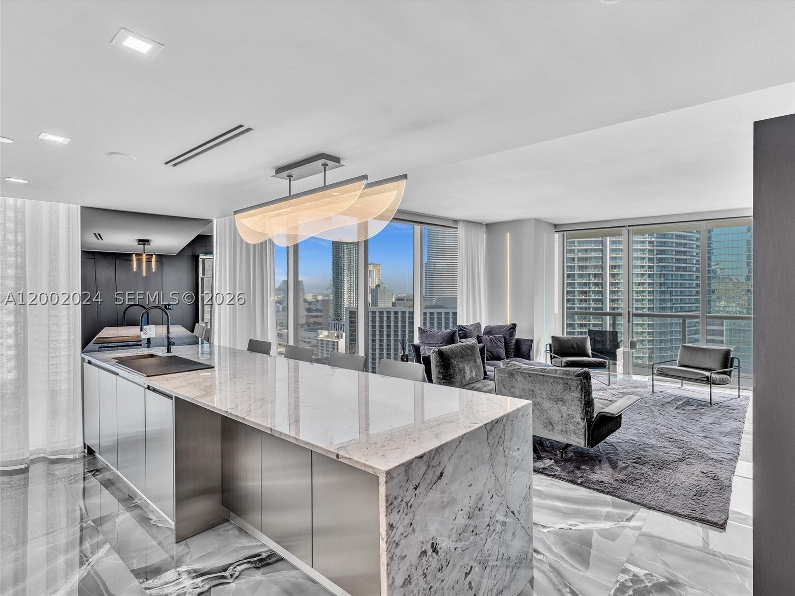 475 Brickell Ave